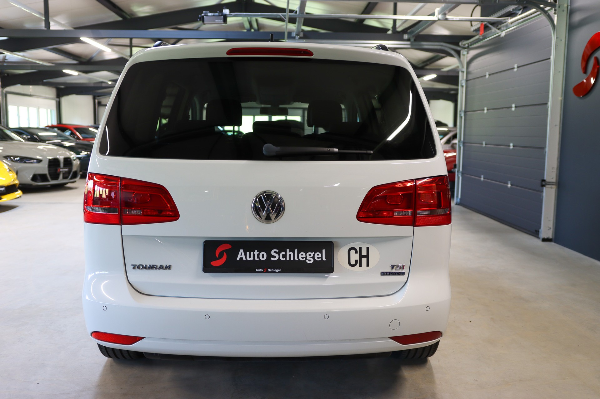 VW Touran 1.4 TSI EcoFuel Comfortline DSG-image-4