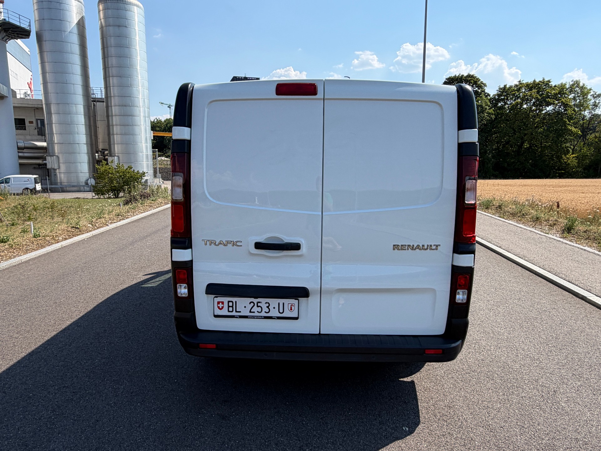 RENAULT Trafic 2.0 Blue dCi 130 Business L1H1 EN-image-7