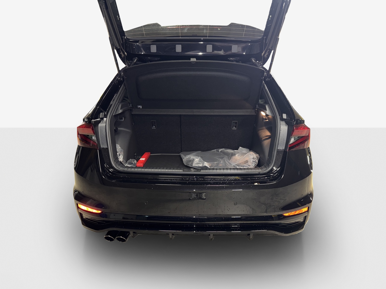 SKODA FABIA 130-image-12