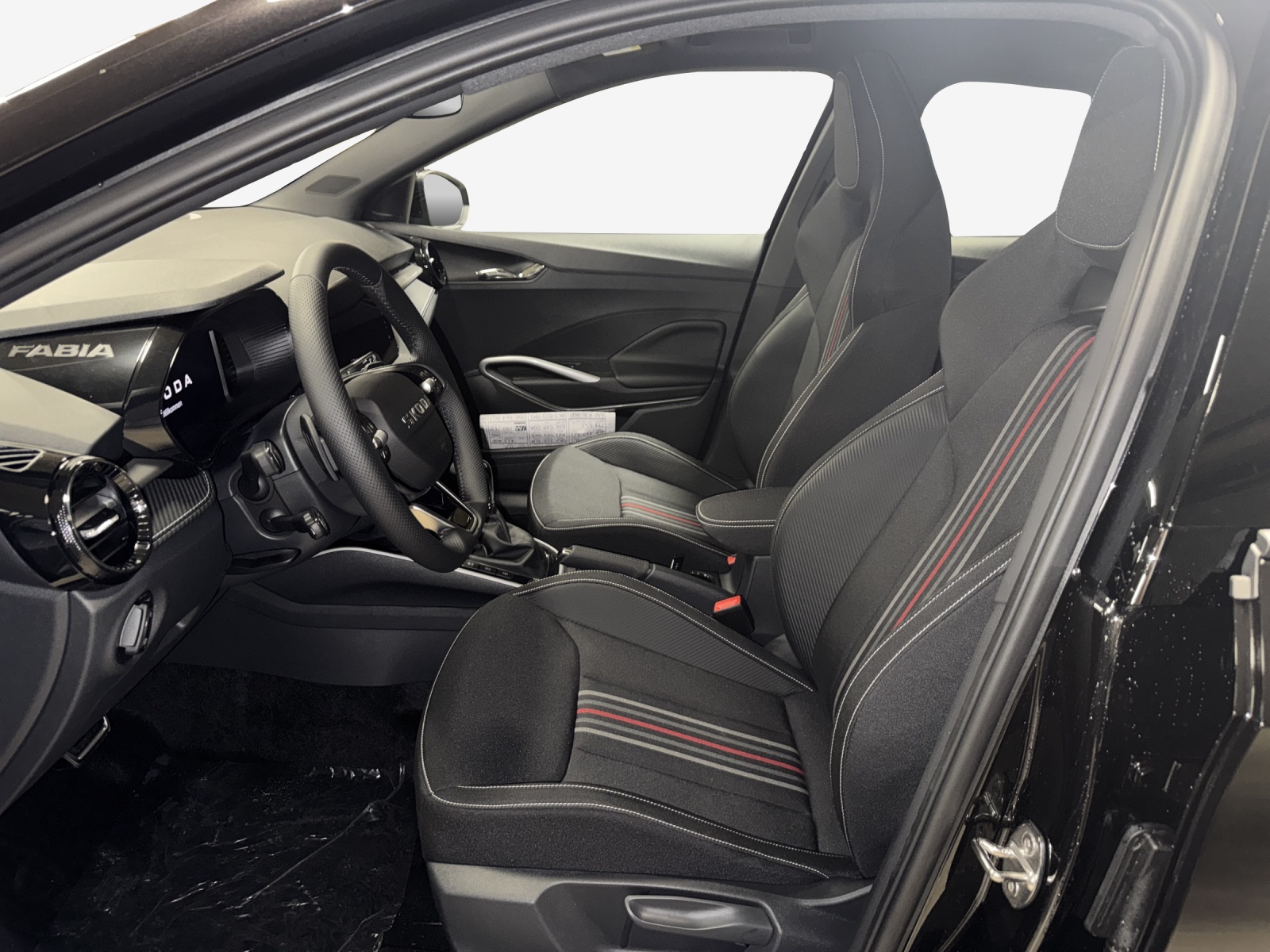 SKODA FABIA 130-image-7