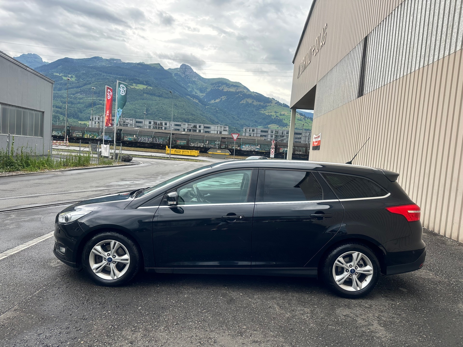 FORD Focus 1.5 SCTi Trend-image-3