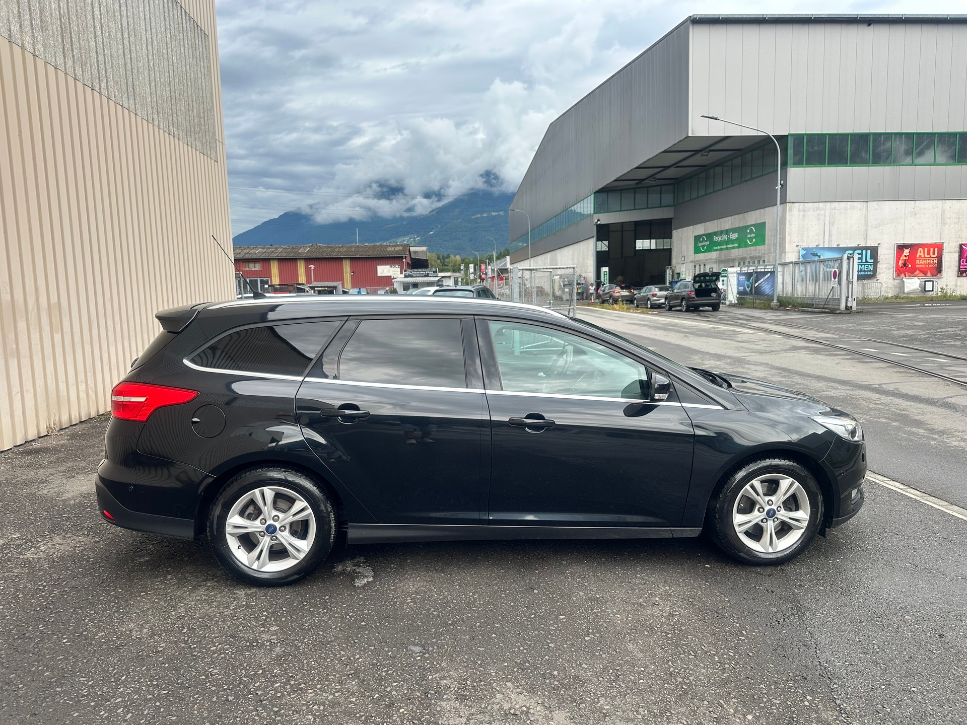 FORD Focus 1.5 SCTi Trend-image-8