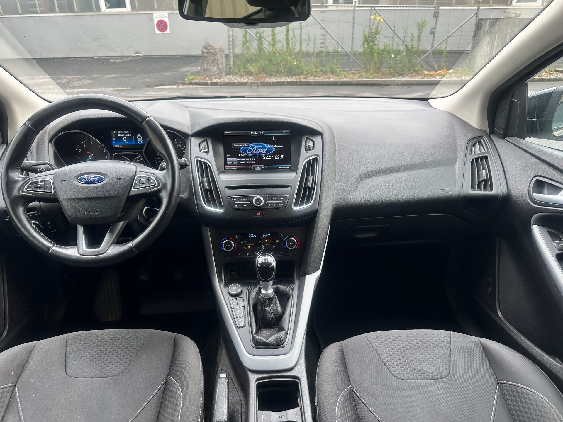 FORD Focus 1.5 SCTi Trend-image-10