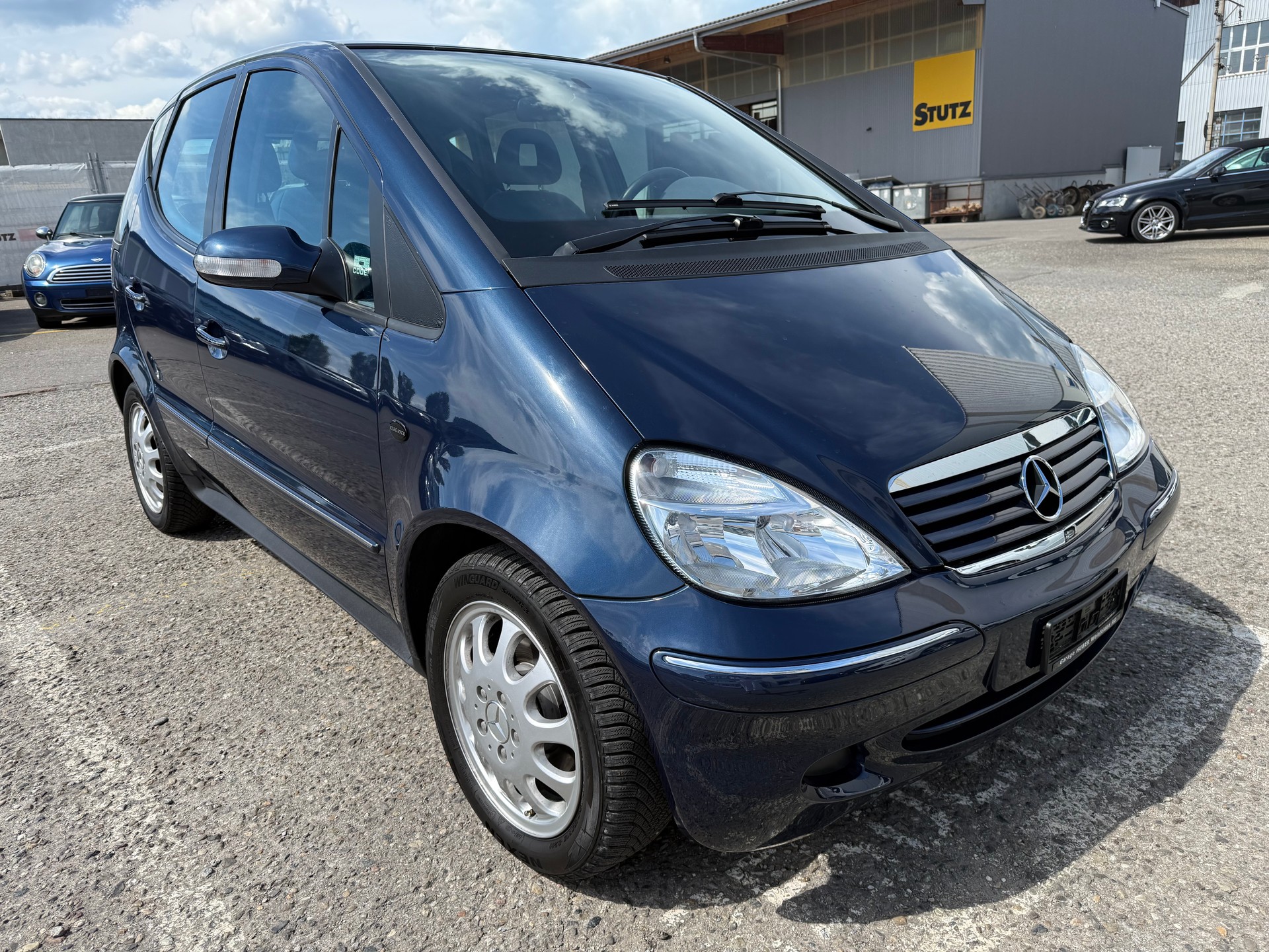 MERCEDES-BENZ A 160 CDI Elégance-image-1