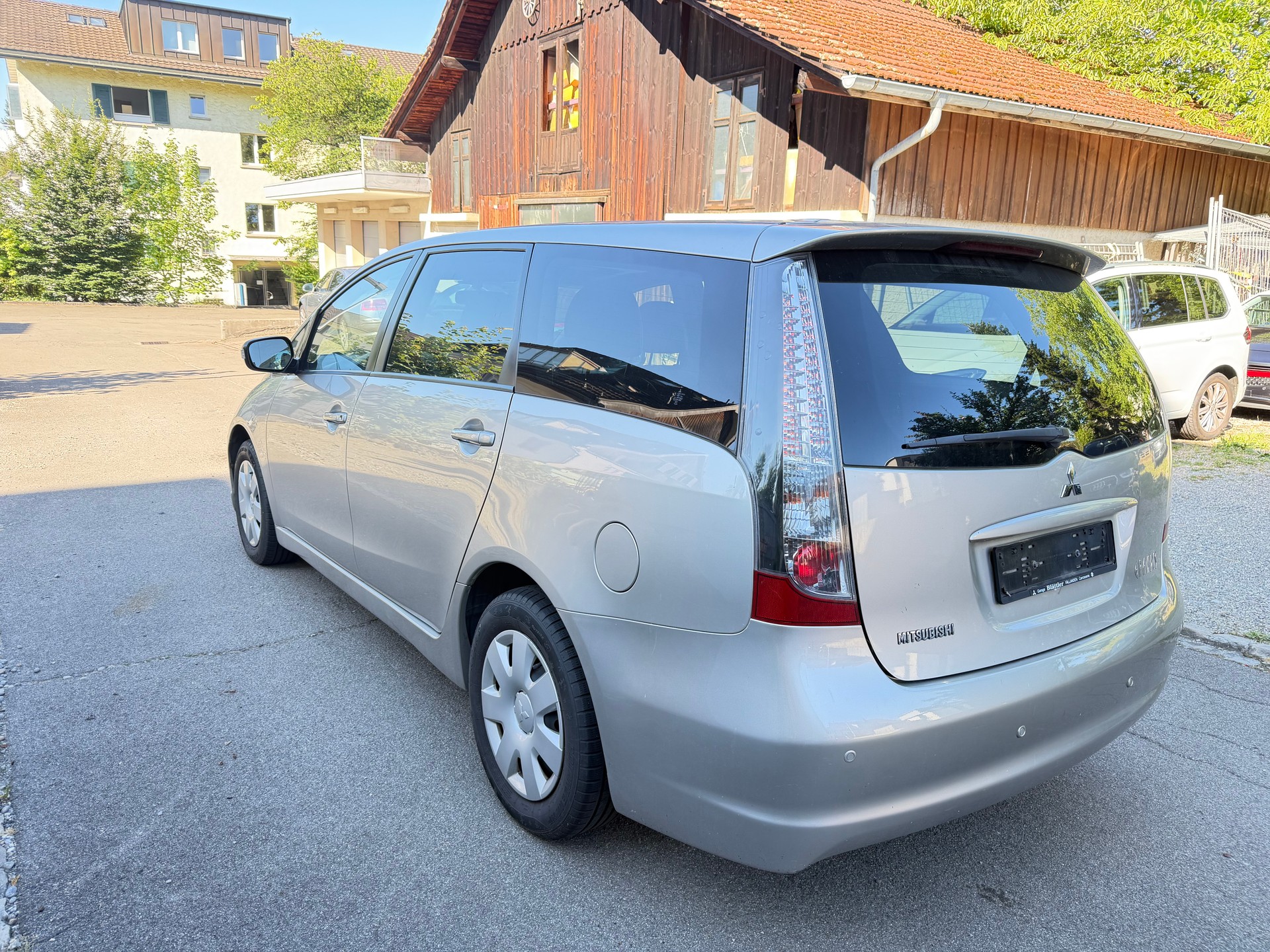 MITSUBISHI Grandis 2.4 16V Executive/ MOTOR & GETRIEBE SIND GUt/ **AUTOMATISCHE GETRIEBE**-image-2