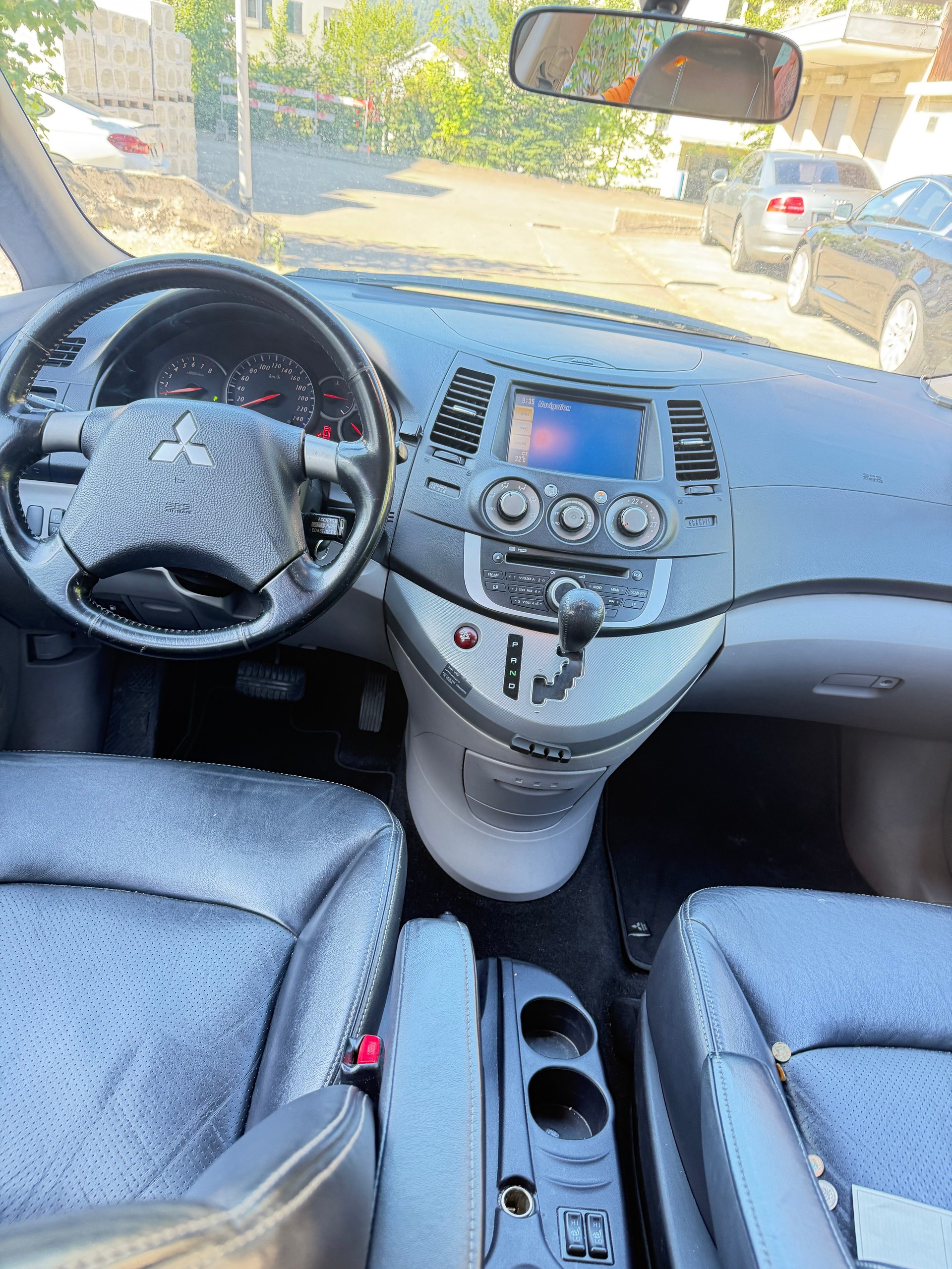 MITSUBISHI Grandis 2.4 16V Executive/ MOTOR & GETRIEBE SIND GUt/ **AUTOMATISCHE GETRIEBE**-image-8