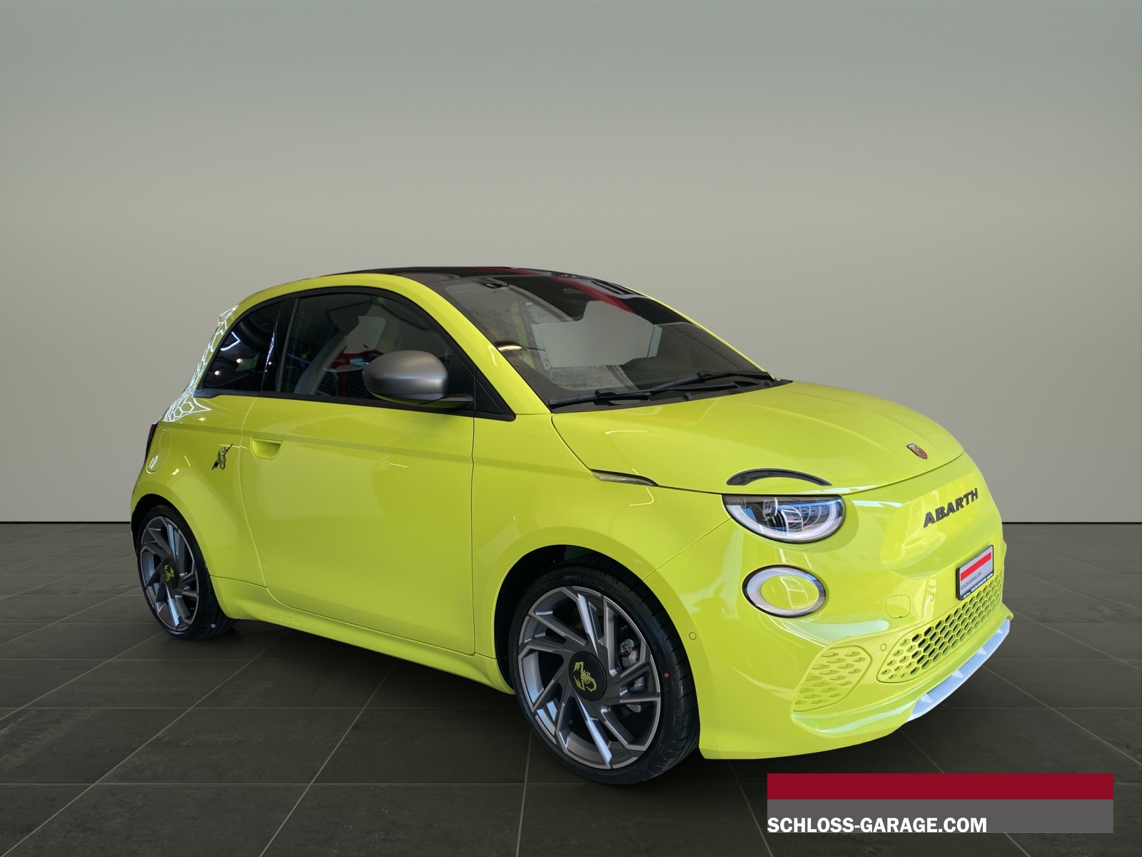 FIAT 500e Abarth Turismo-image-8