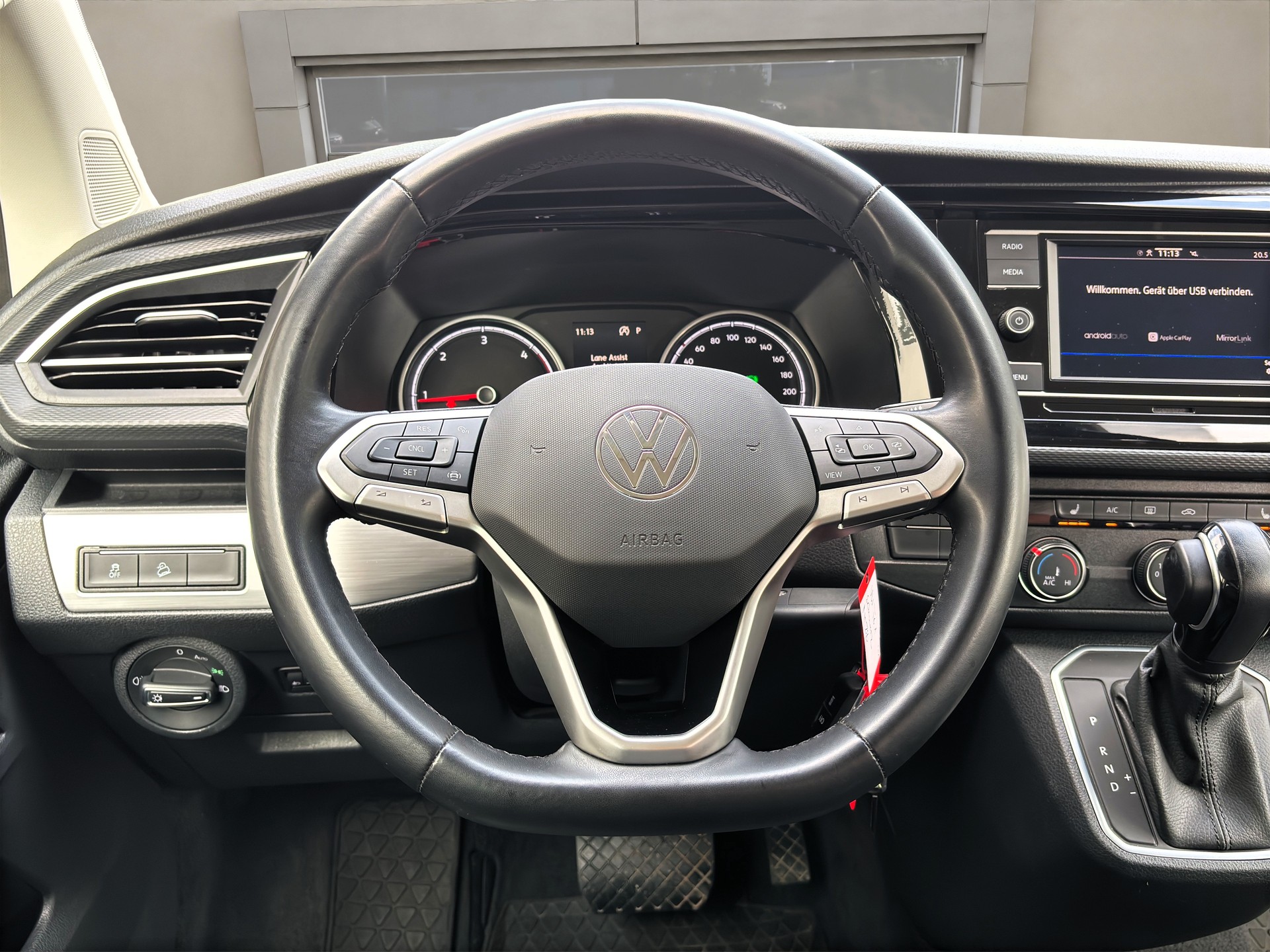 VW T6.1 Multivan 2.0 Bi-TDI Family 4Motion DSG✅CH-Fahrzeug & 7-Sitzplätze & 8-fach bereift✅-image-12