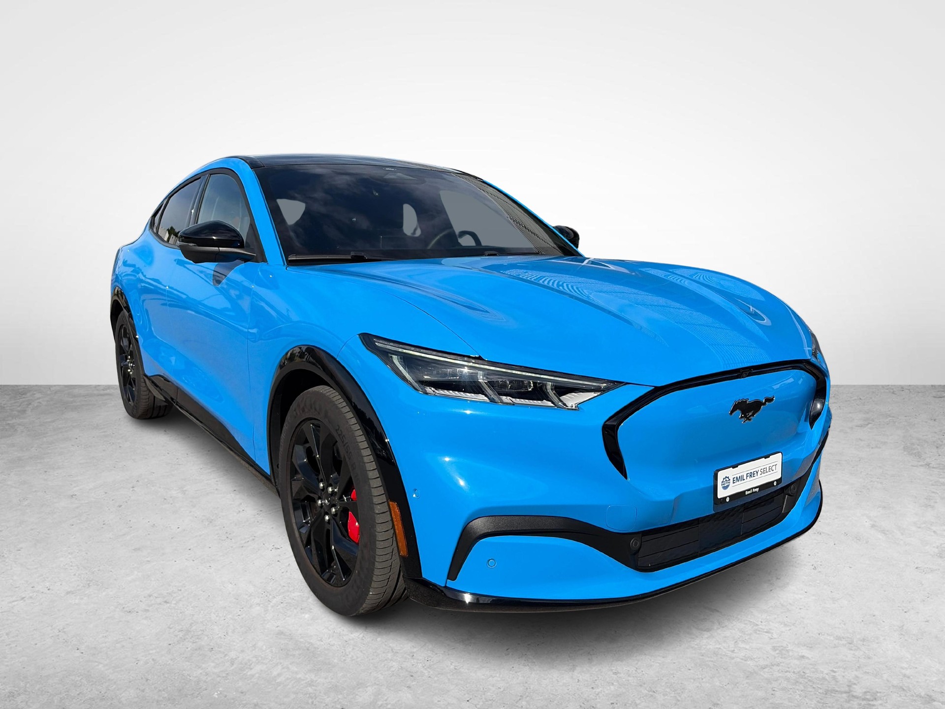 FORD Mustang Mach-E Premium AWD-image-0