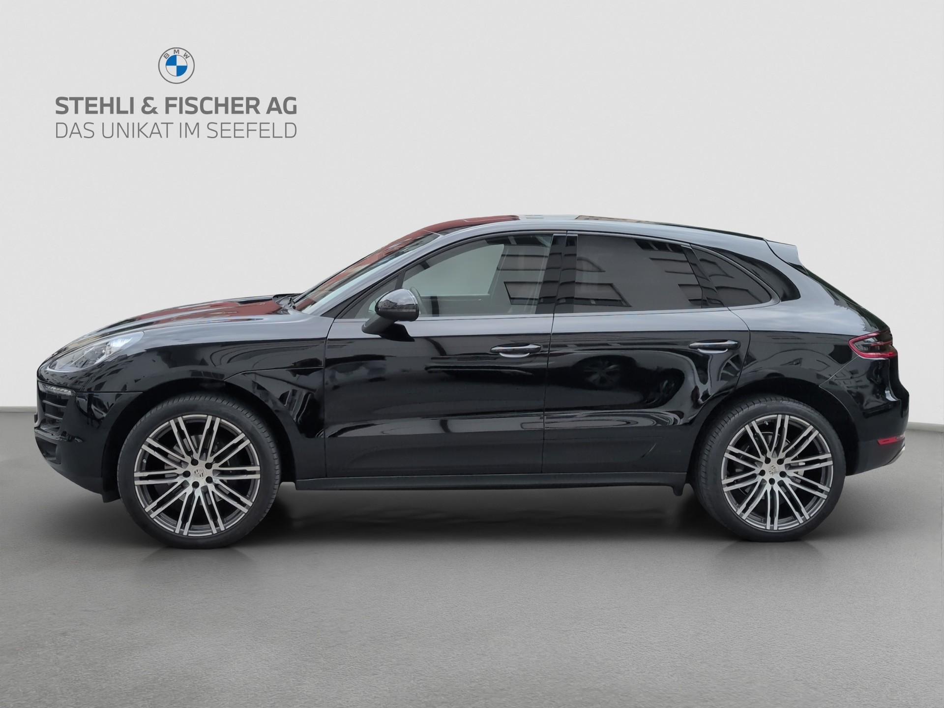PORSCHE Macan PDK-image-2