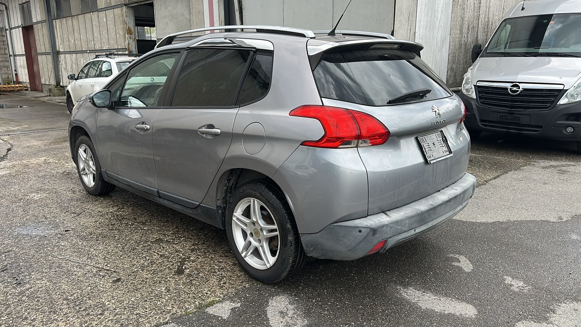 PEUGEOT 2008 1.6 VTI Allure Automatic-image-8