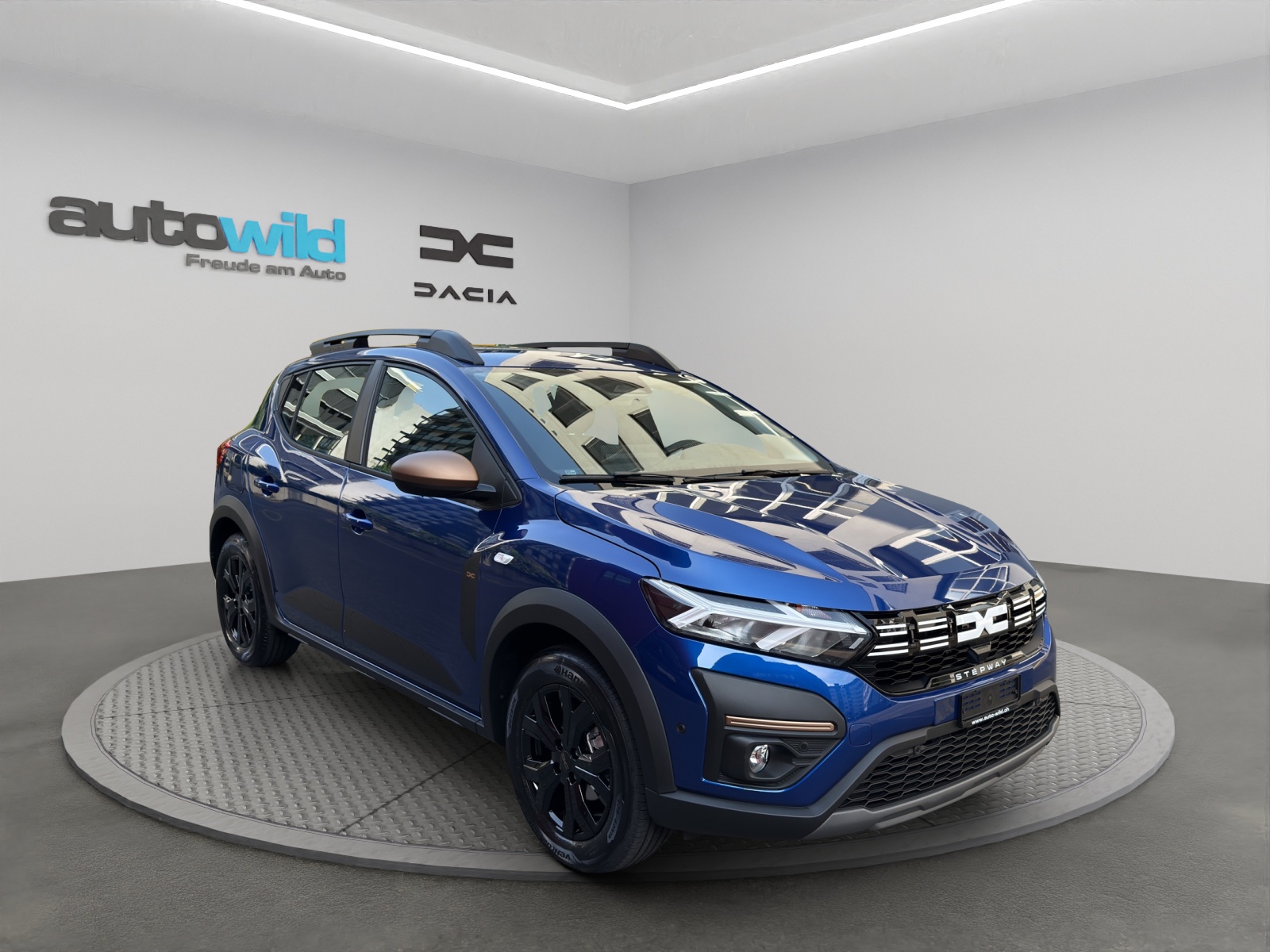 DACIA Sandero Stepway TCe 90 Extreme CVT-image-15