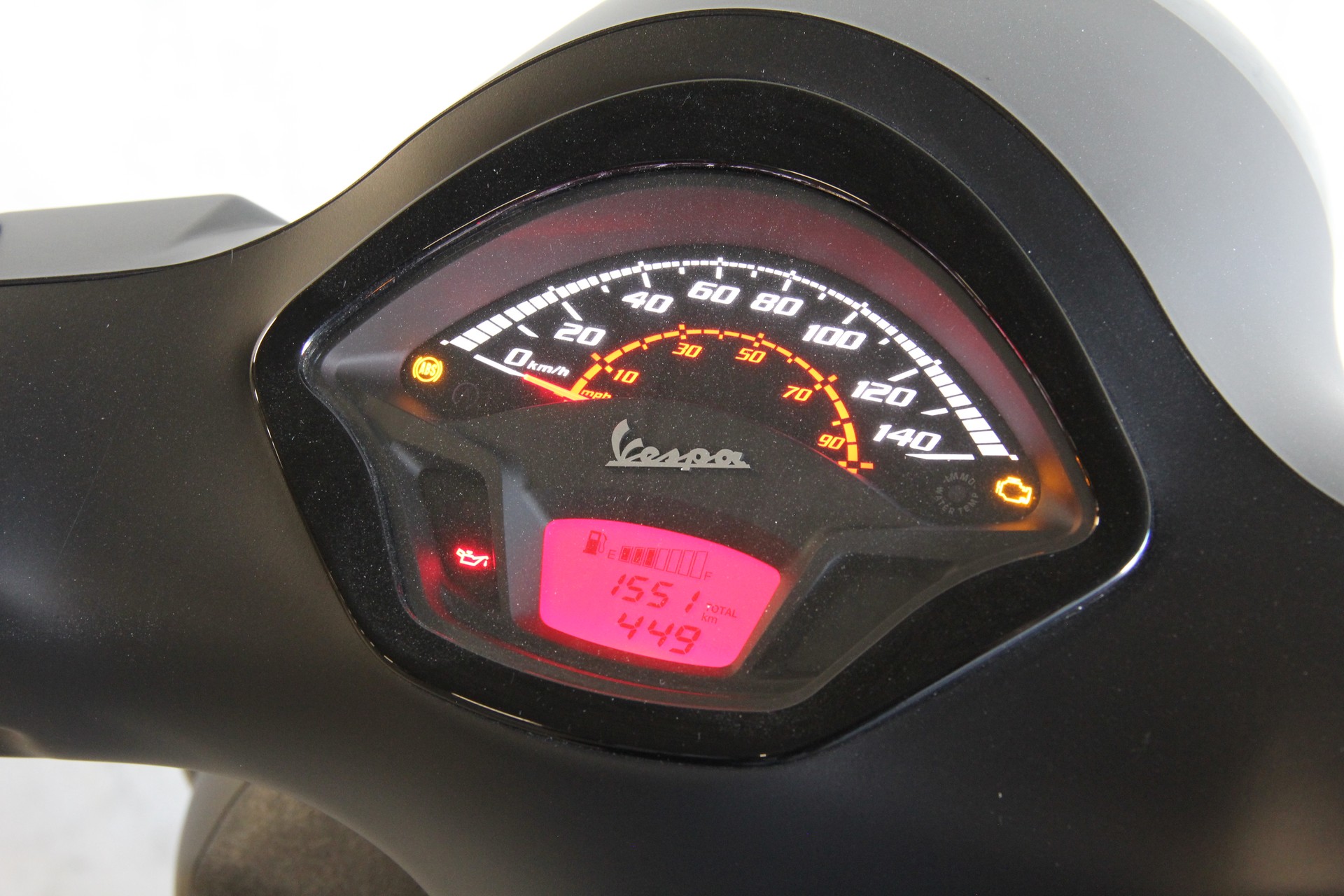 PIAGGIO Vespa GTS 300 HPE Super Notte ABS/ASR-image-12
