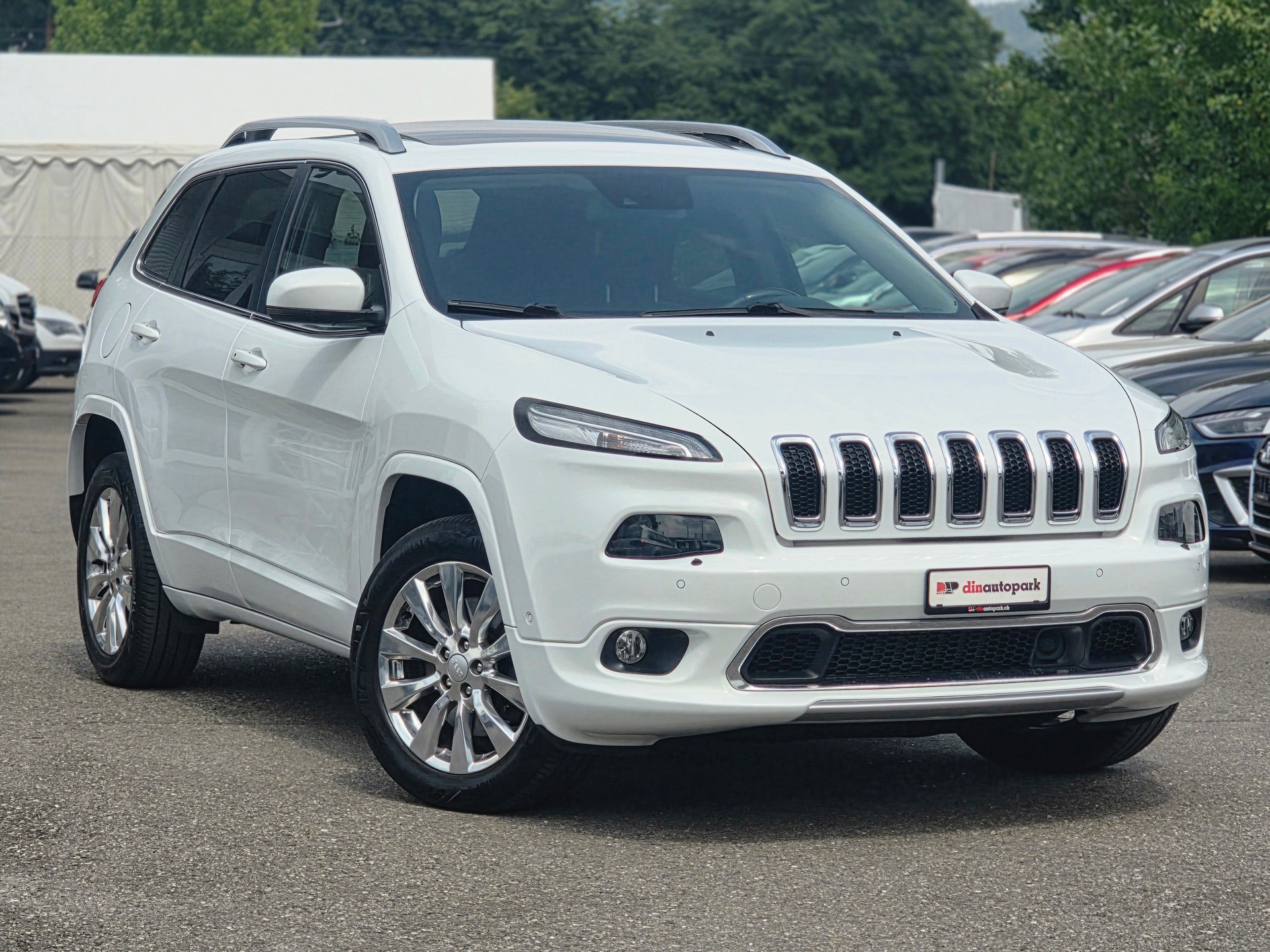 JEEP Cherokee 2.2TD Overland AWD 9ATX AD * Frisch ab MFK * Anhängerkupplung *-image-3