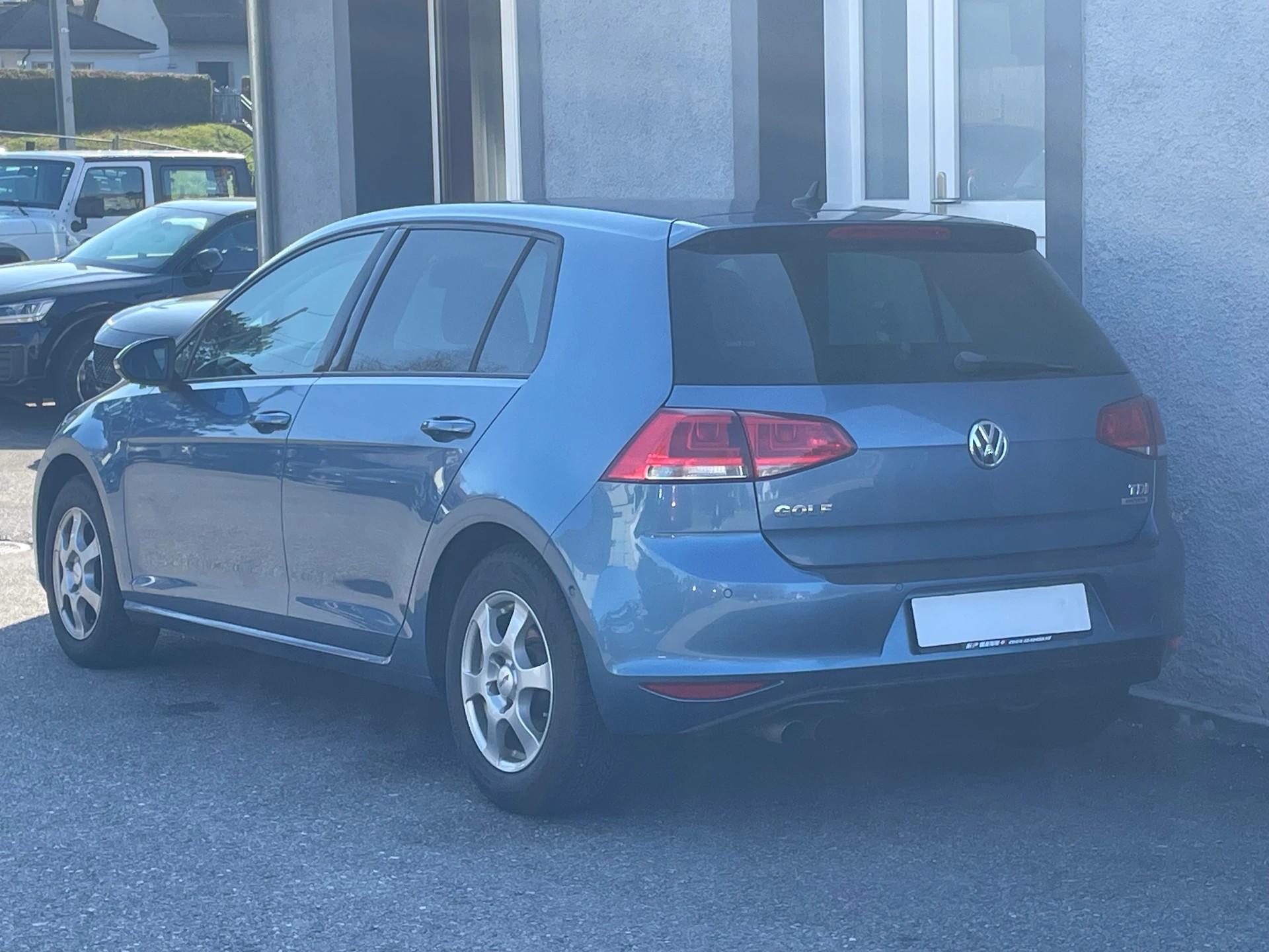 VW Golf 1.6 TDI Comfortline 4Motion-image-3