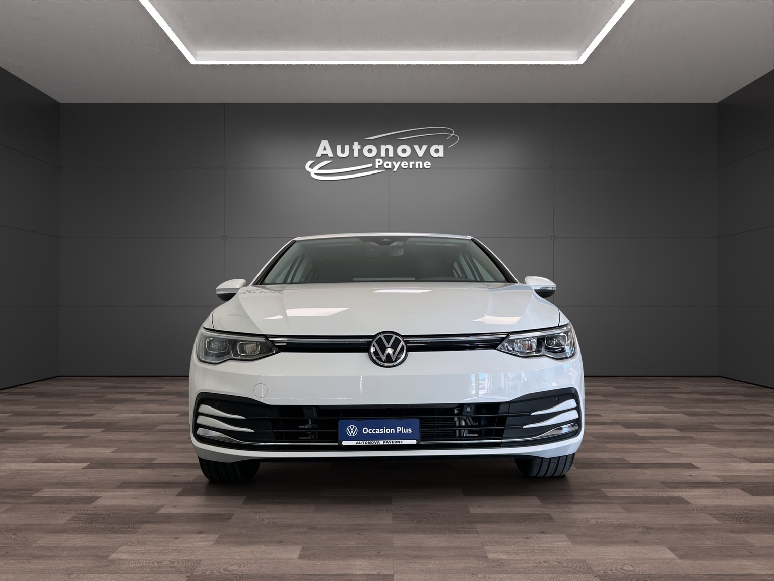 VW Golf 1.4 TSI PHEV Style-image-1