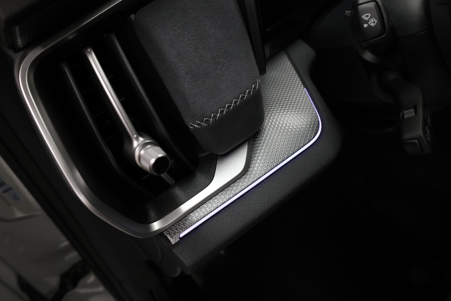 SKODA Kodiaq 2.0 TDI SportLine-image-23