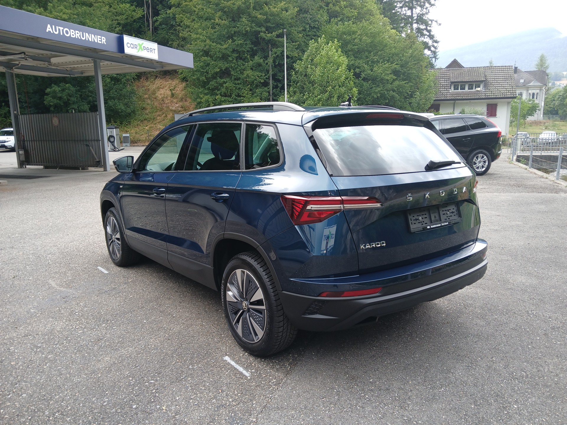 SKODA Karoq 1.5 TSI Ambition DSG-image-3