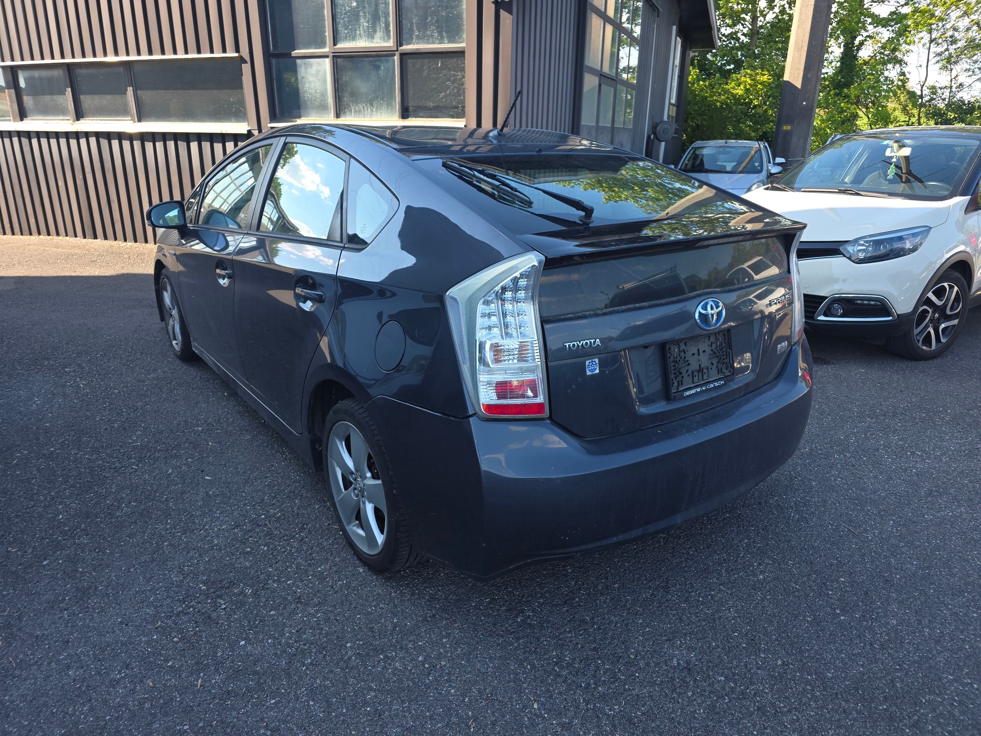 TOYOTA Prius 1.8 16V HSD Sol-image-6