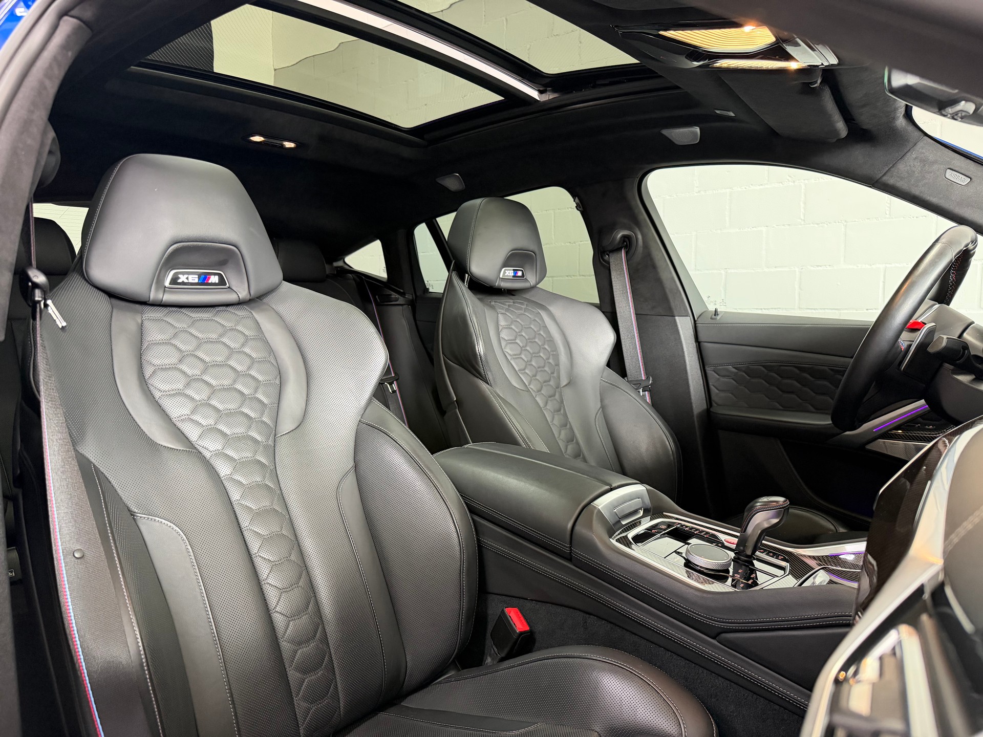 BMW BMW X6M Steptronic M Competition *Softclose * Carbon * Headup * 360• * Gestik * Marina Bay Blue *-image-6