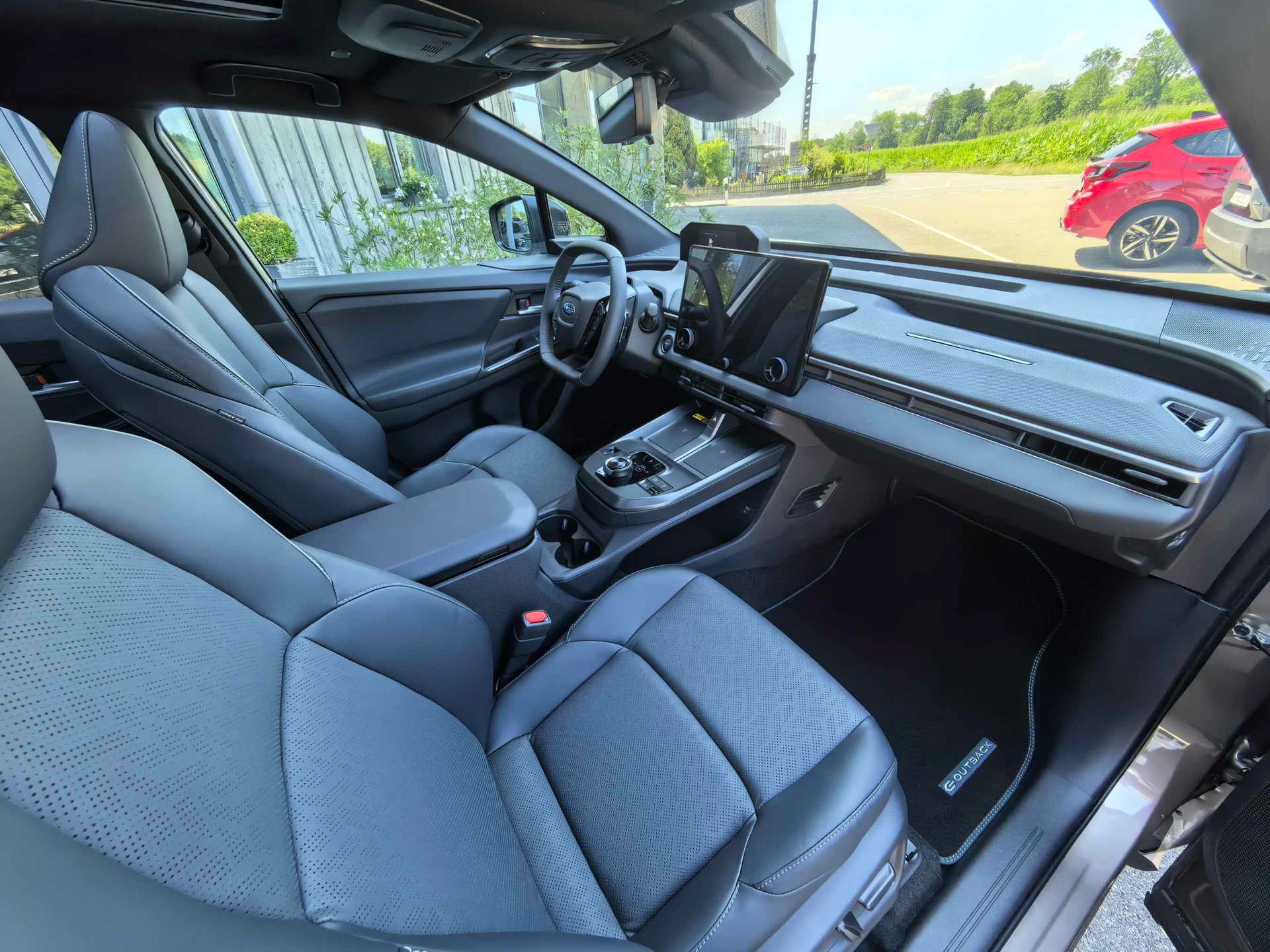 SUBARU E-Outback eV Luxury-image-11