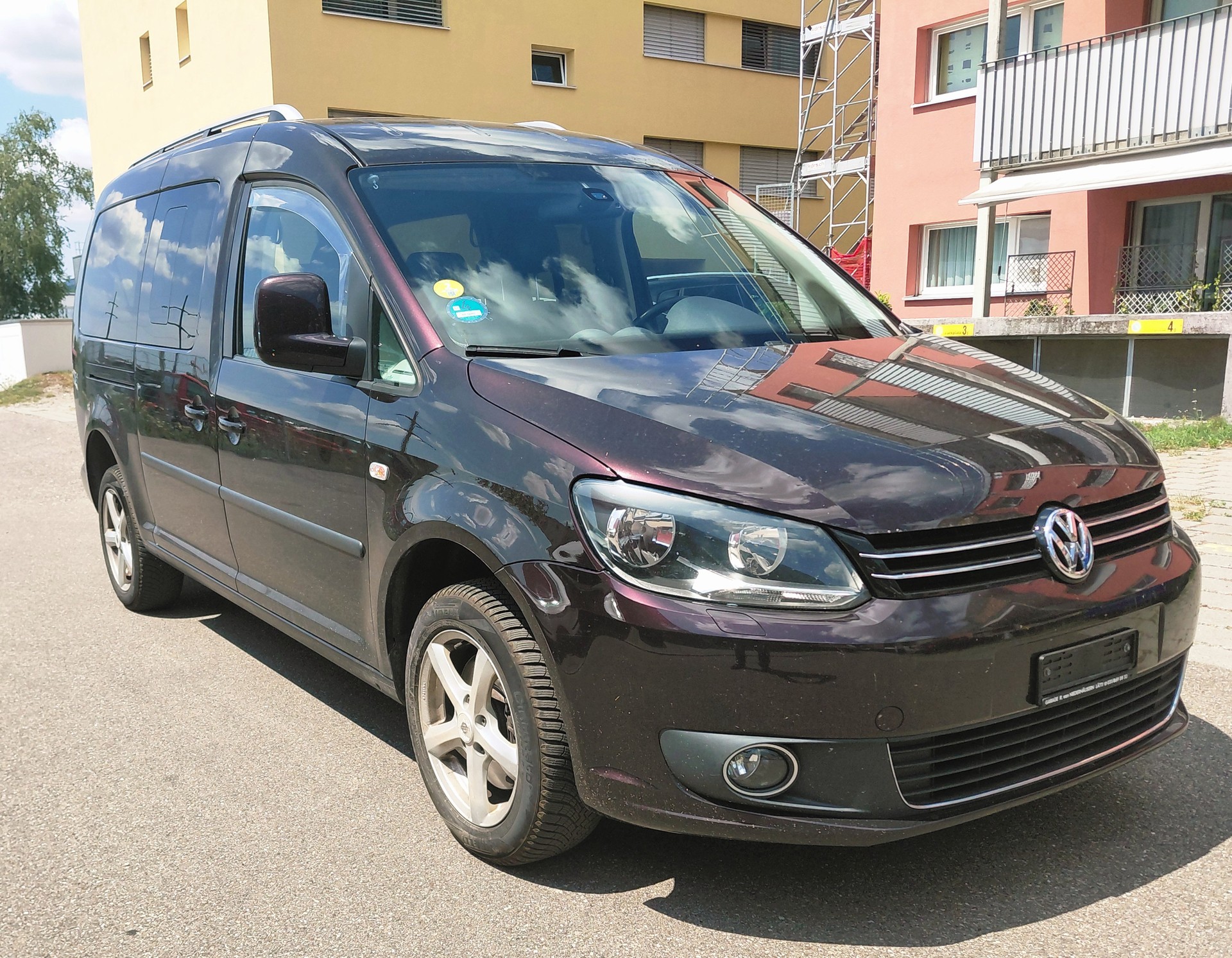 VW CaddyMaxi 2.0TDI 7.P 4Motion Highline DSG-image-2
