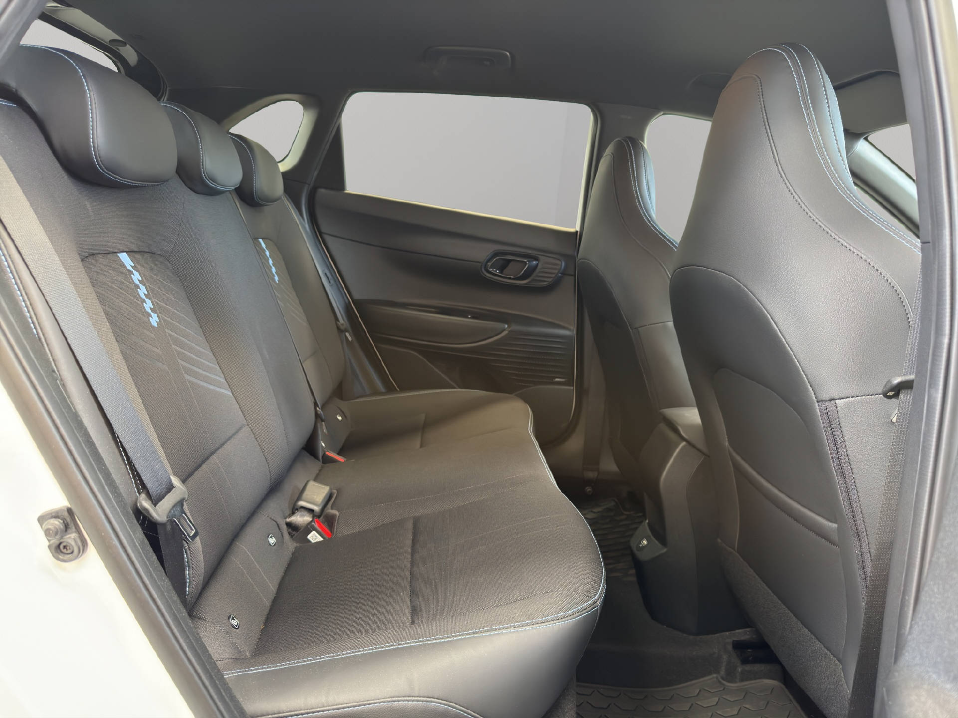 HYUNDAI i20 N 1.6 T-GDi-image-6