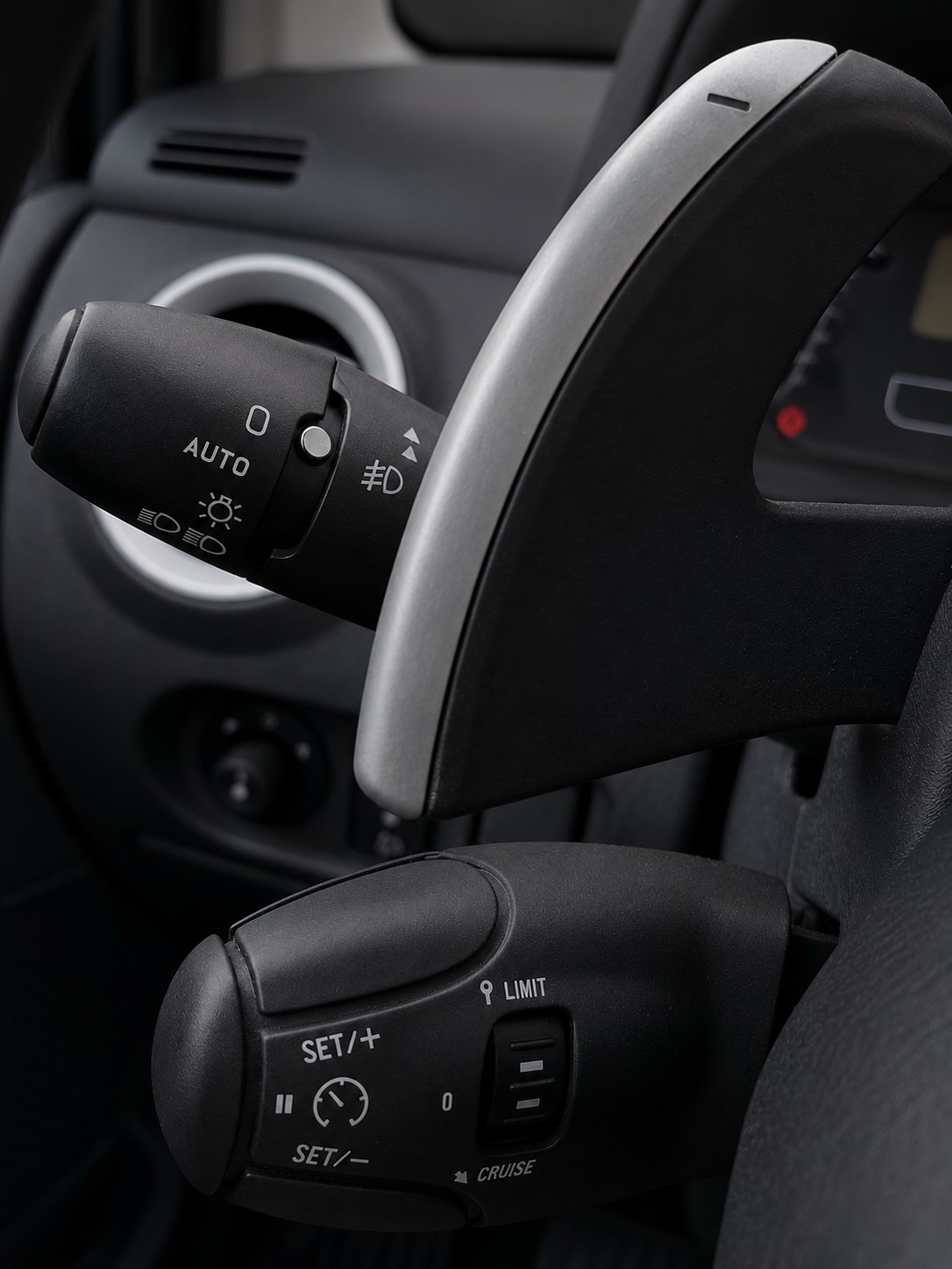 CITROEN C3 1.4i 16V l Sensodrive-Automatikgetriebe l Stop & Start-image-13