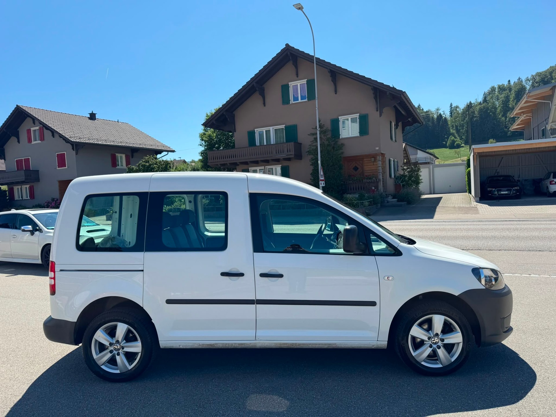 VW Caddy 1.6 TDI-image-3
