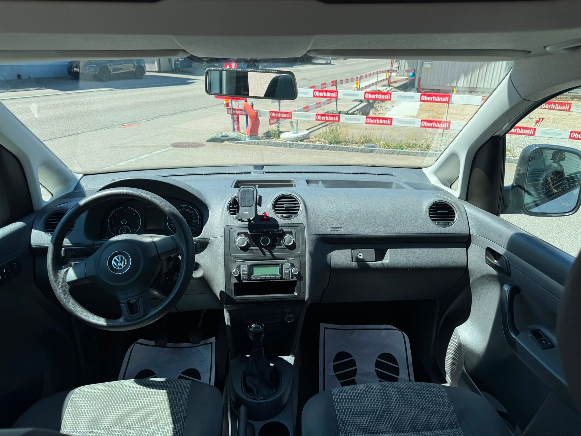 VW Caddy 1.6 TDI-image-9