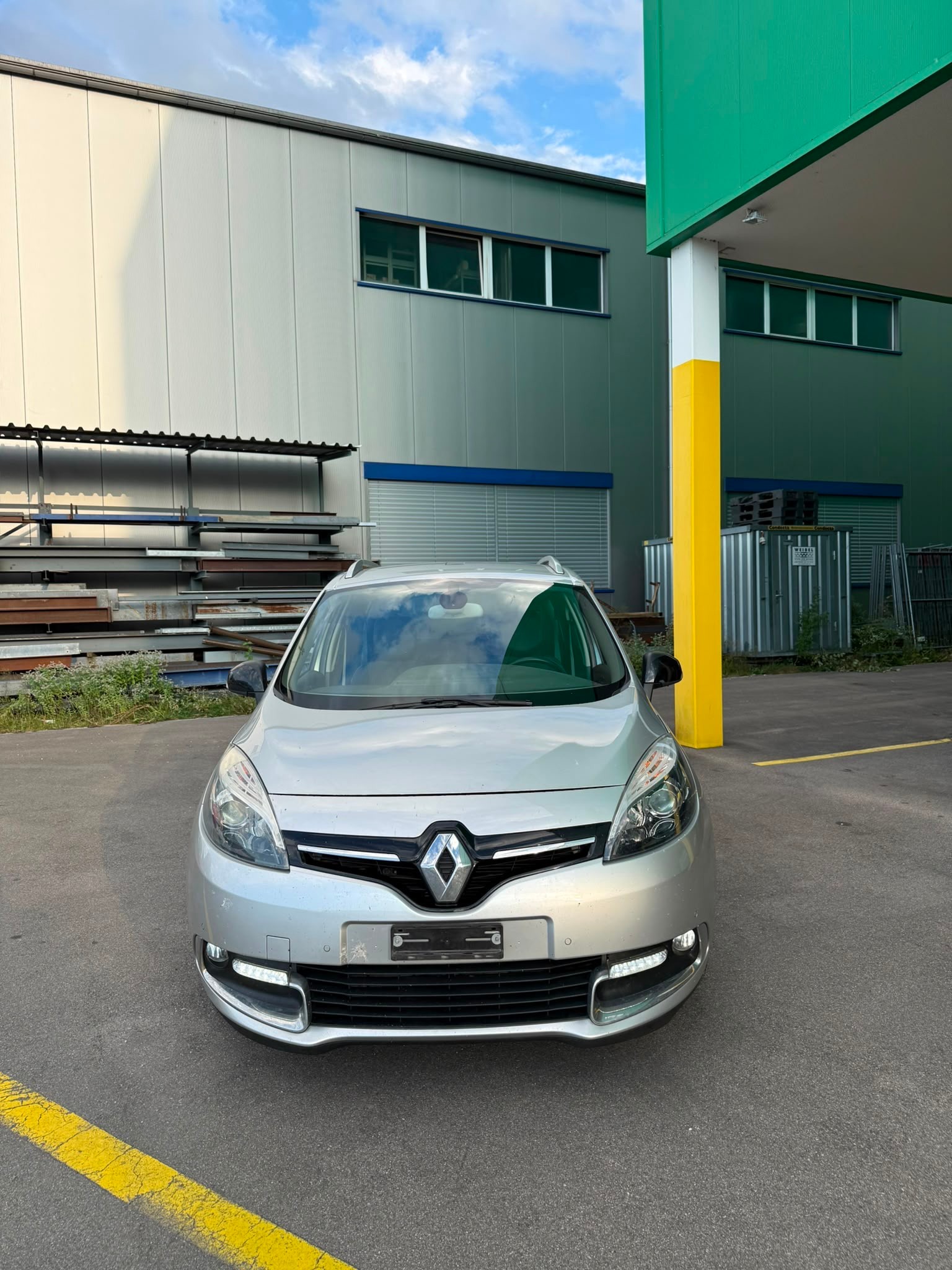 RENAULT Grand Scénic 1.6 dCi Bose-image-1