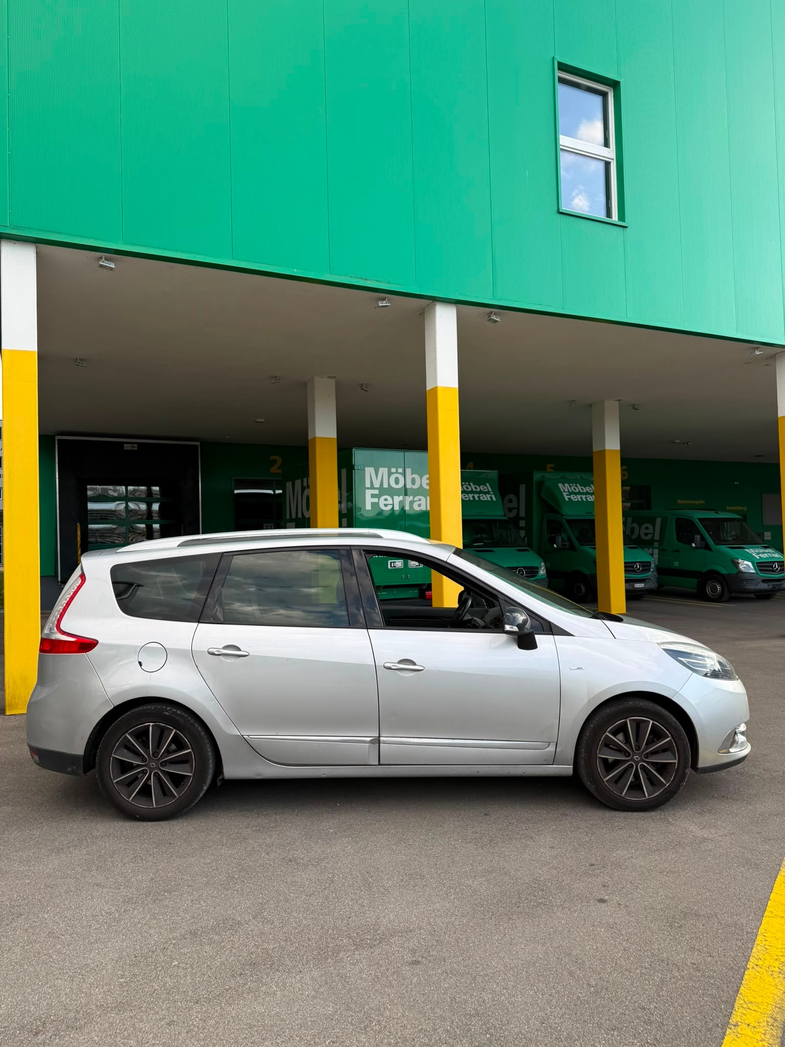 RENAULT Grand Scénic 1.6 dCi Bose-image-7