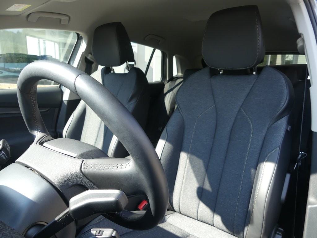 SKODA Elroq 85-image-9