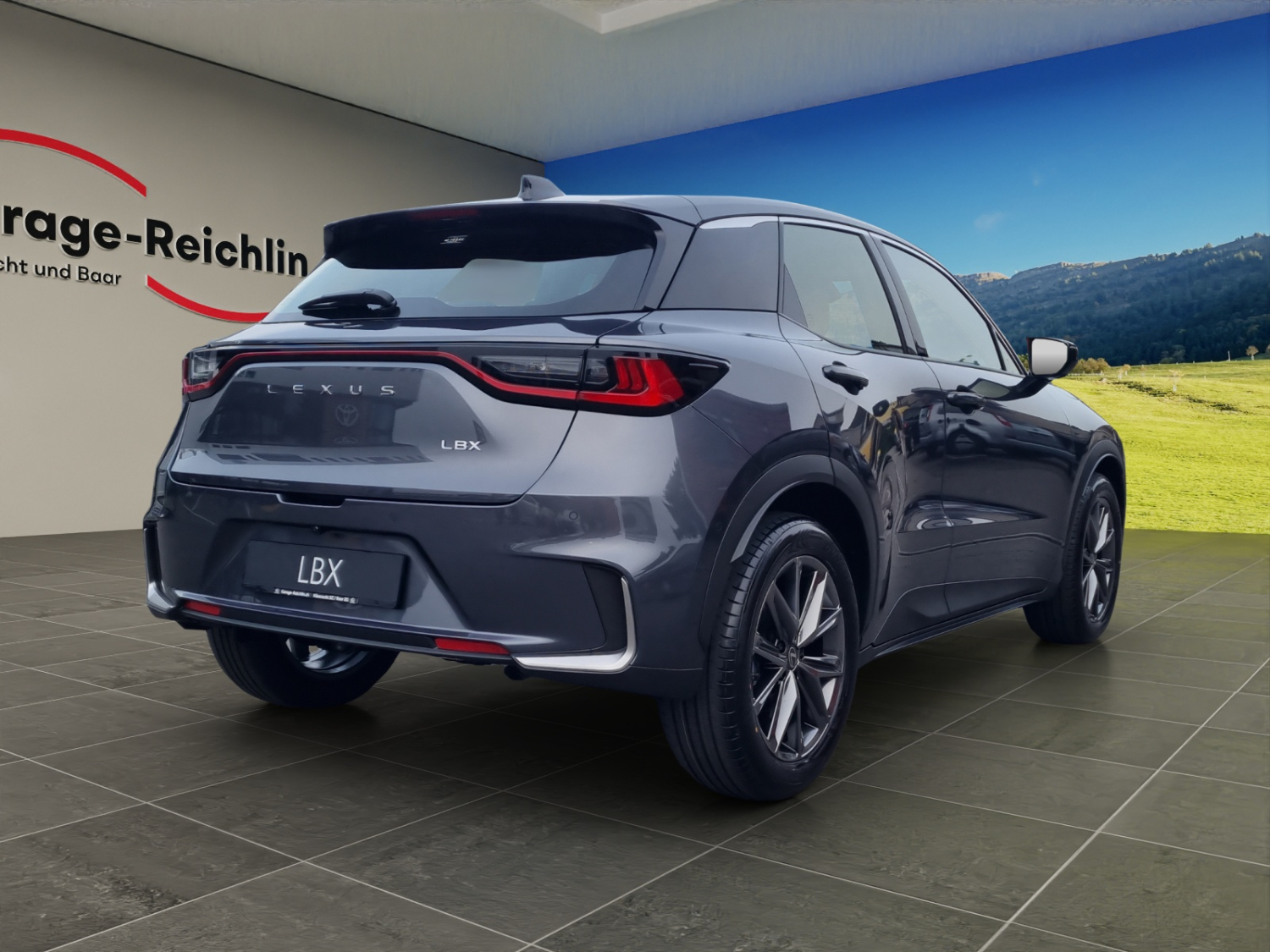 LEXUS LBX 1.5 Hybrid Relax AWD-image-4