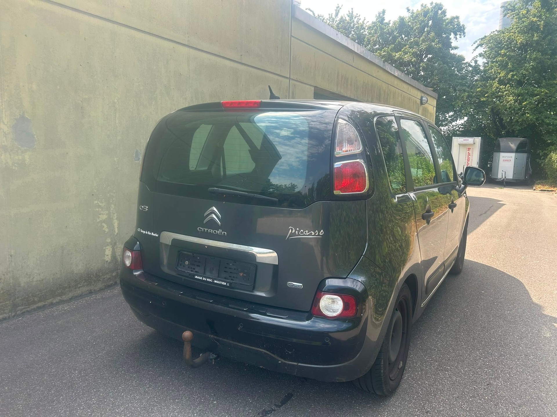 CITROEN C3 Picasso 1.6 HDi Exclusive EGS6-image-3