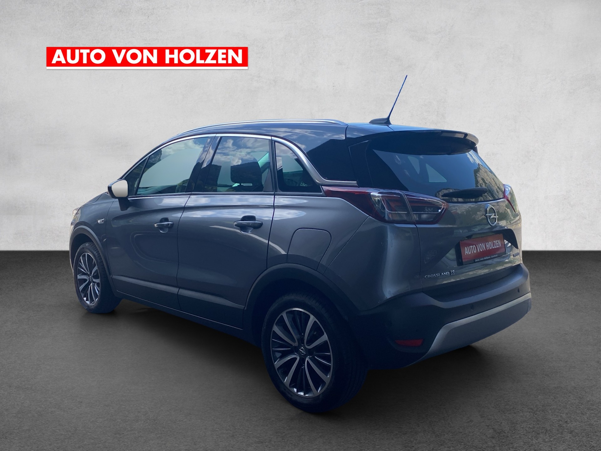 OPEL Crossland X 1.2i TP Ultimate-image-1