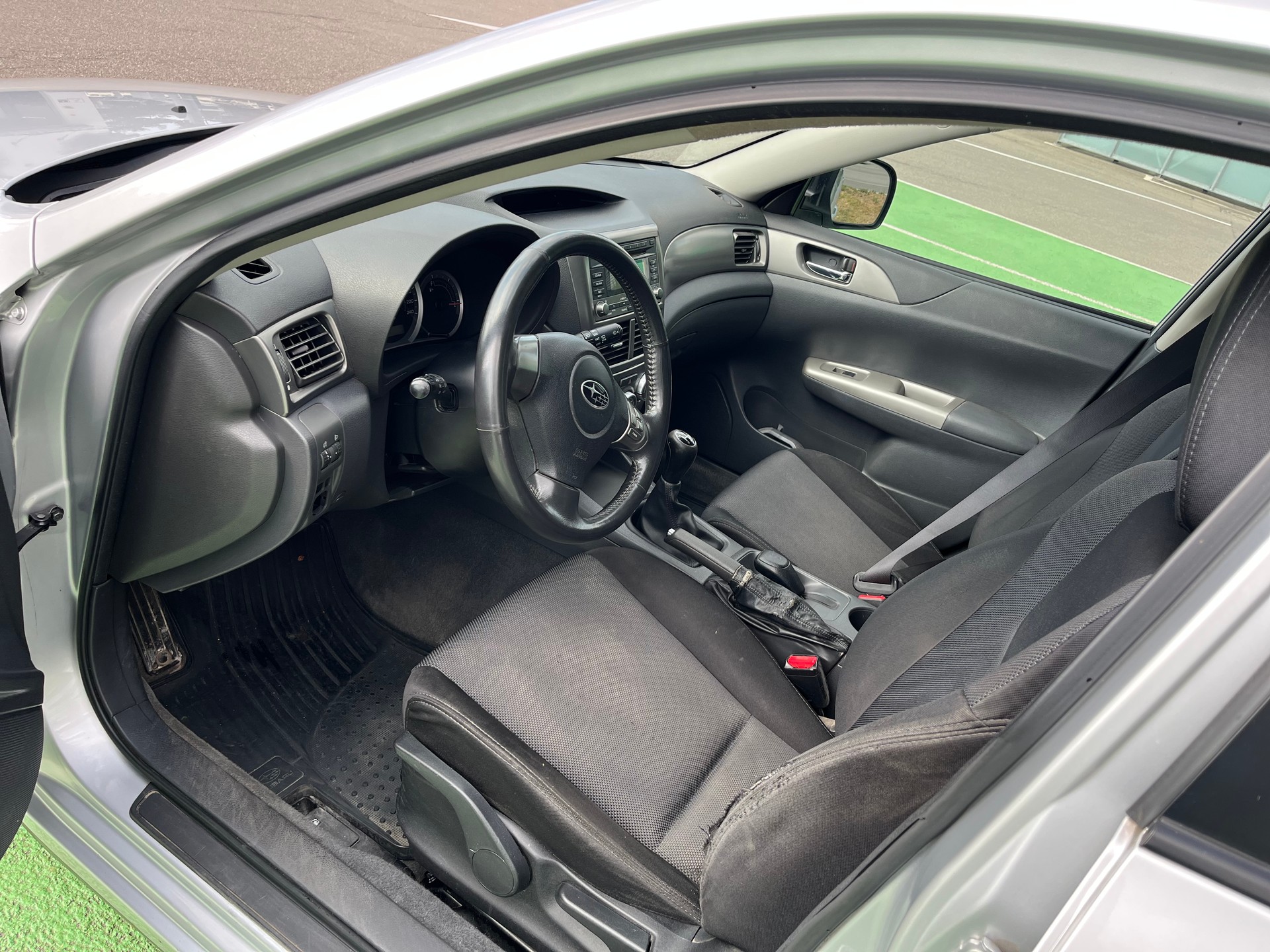 SUBARU Ab frisch MFK 5/8/2026 und frisch Servic 2,0i R-image-10