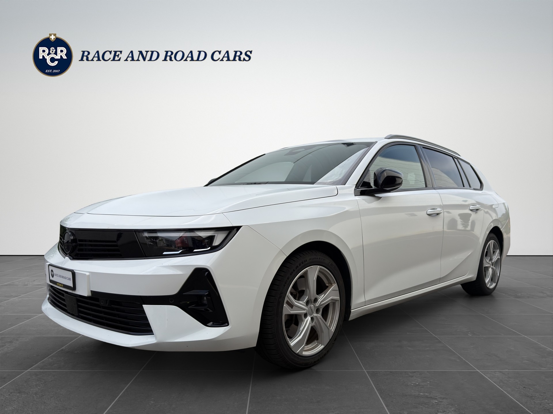 OPEL Astra Sports Tourer 1.6 T PHEV 180 GS-image-0