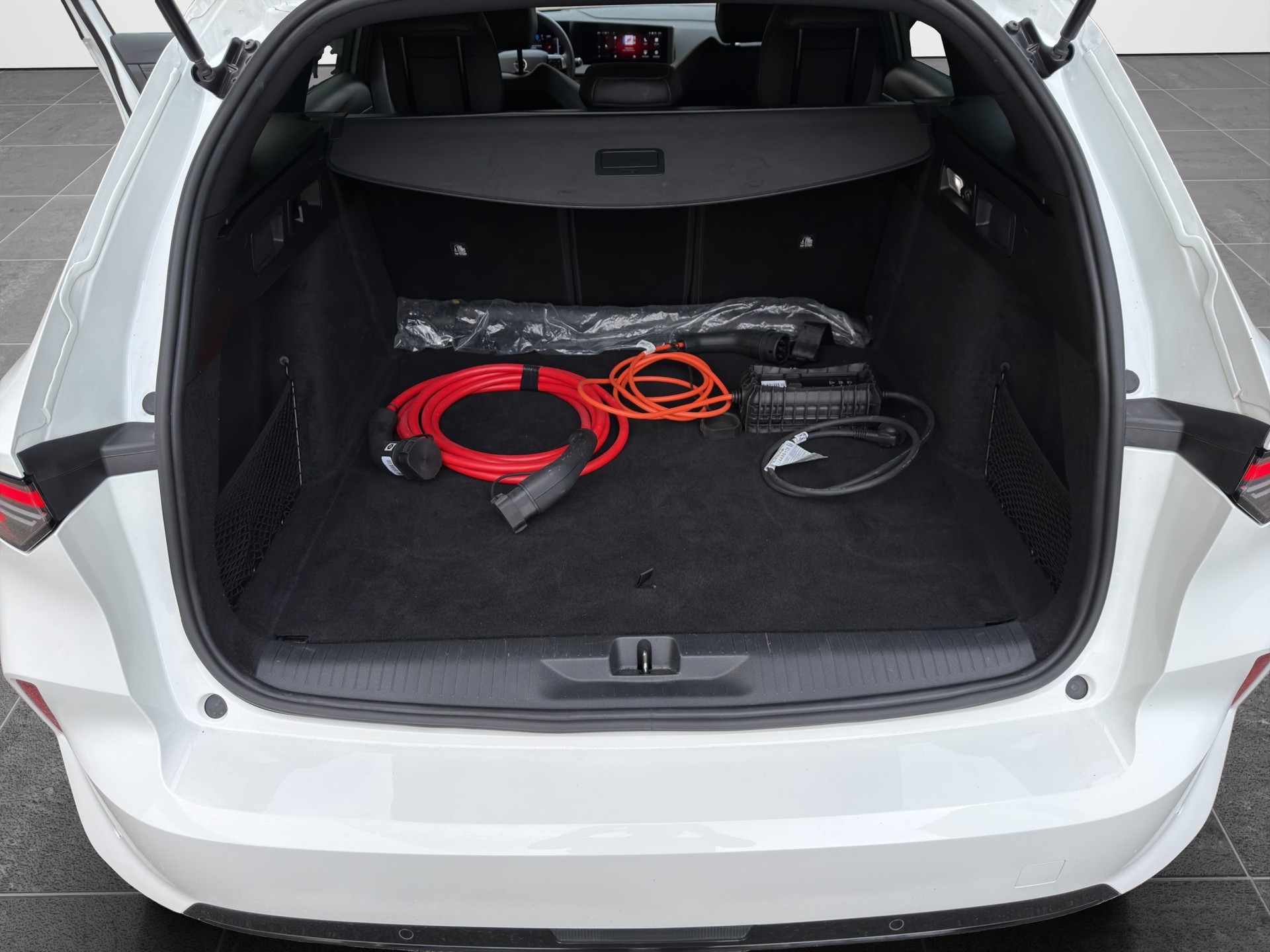 OPEL Astra Sports Tourer 1.6 T PHEV 180 GS-image-31