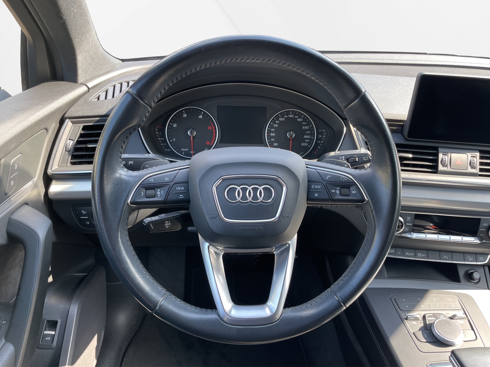 AUDI Q5 2.0 TDI 190 Sport quat. S-Tr.-image-11