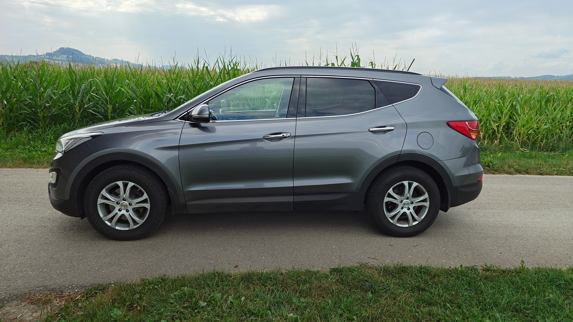 HYUNDAI Santa Fe 2.2 CRDI Vertex 4WD Automatic-image-1