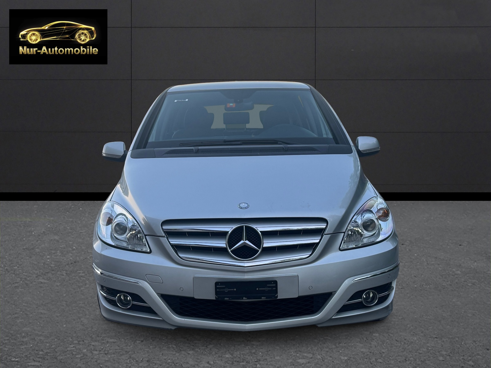 MERCEDES-BENZ B 180-image-7