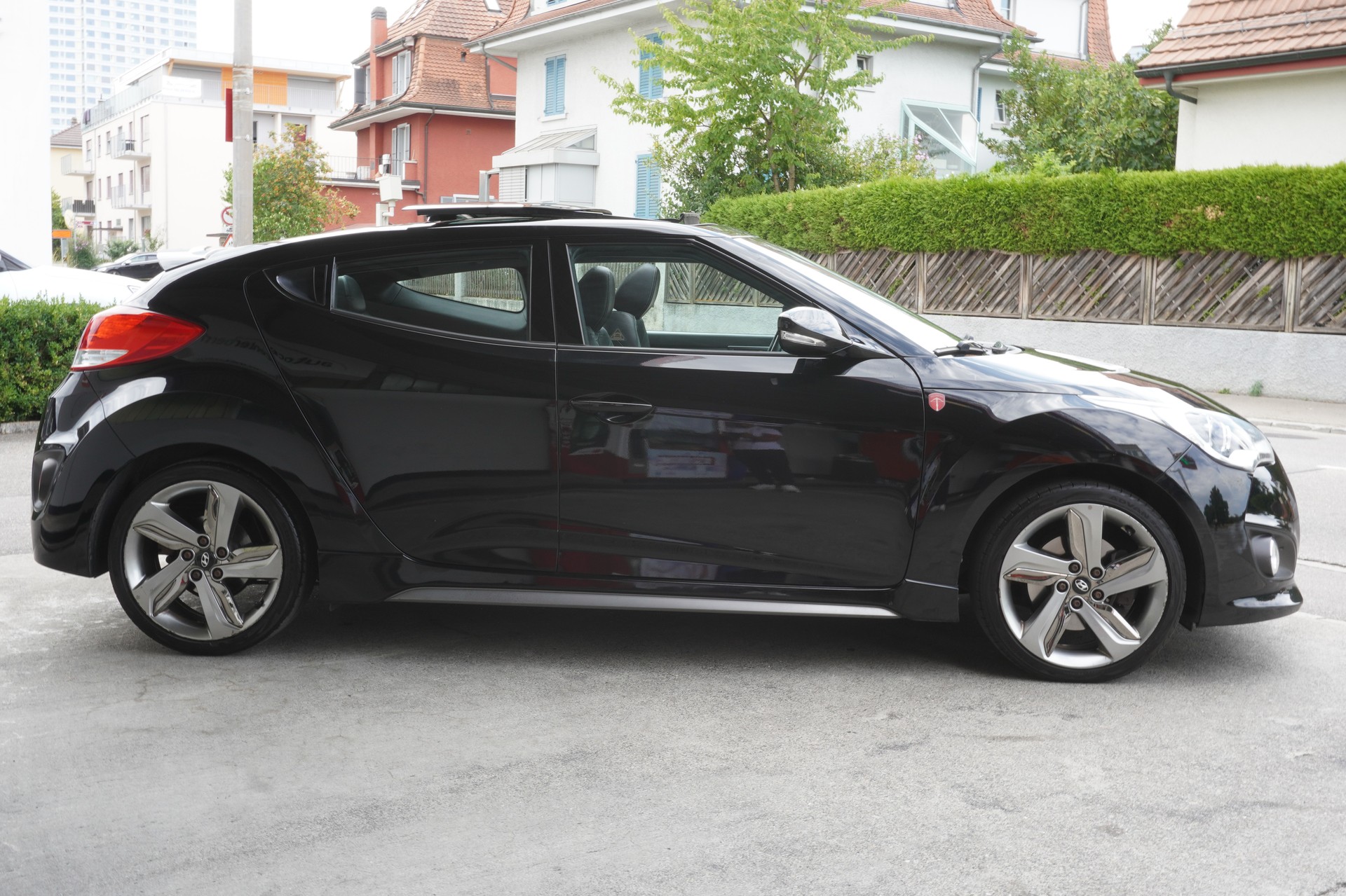 HYUNDAI Veloster 1.6 Turbo GDI-image-4