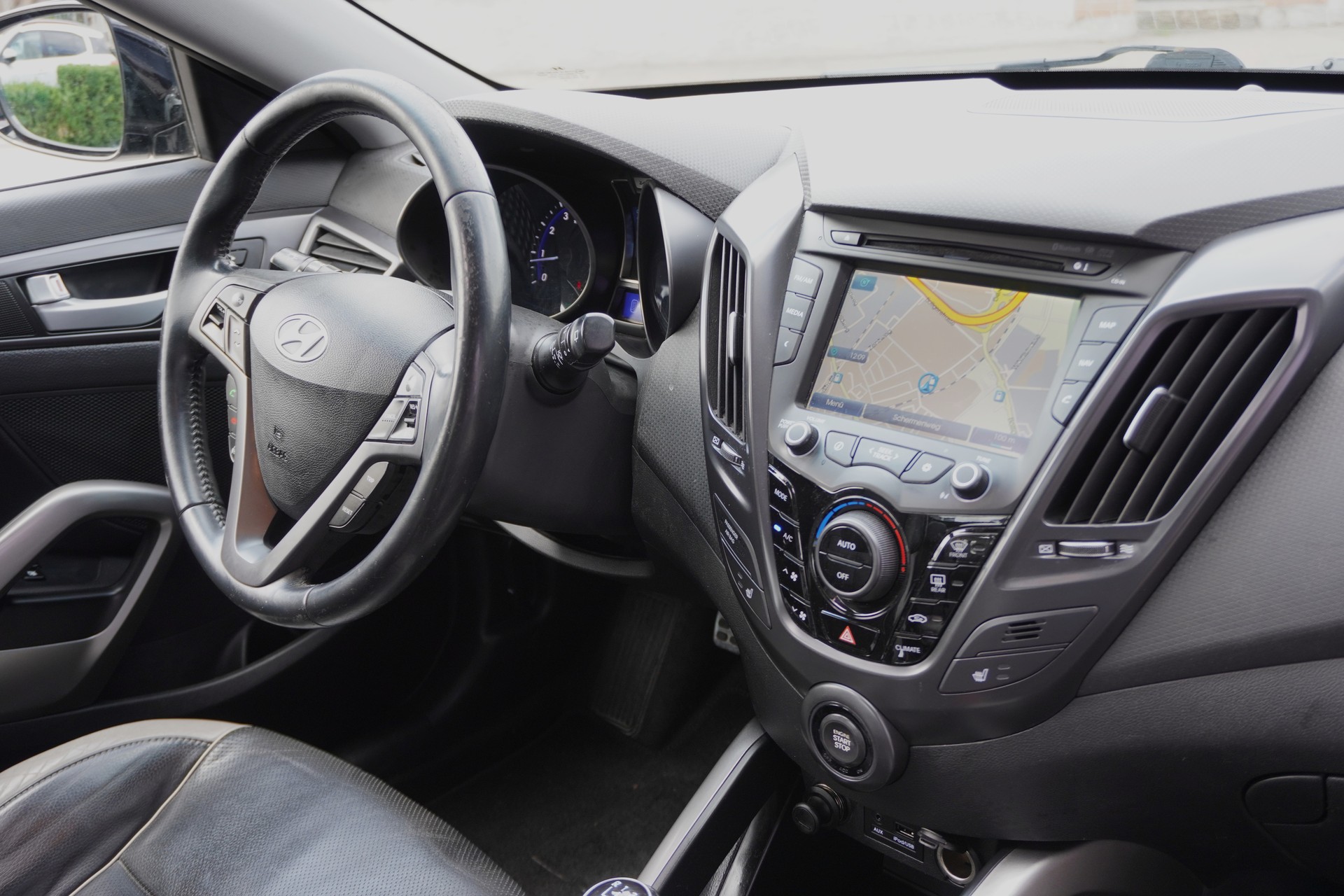 HYUNDAI Veloster 1.6 Turbo GDI-image-10