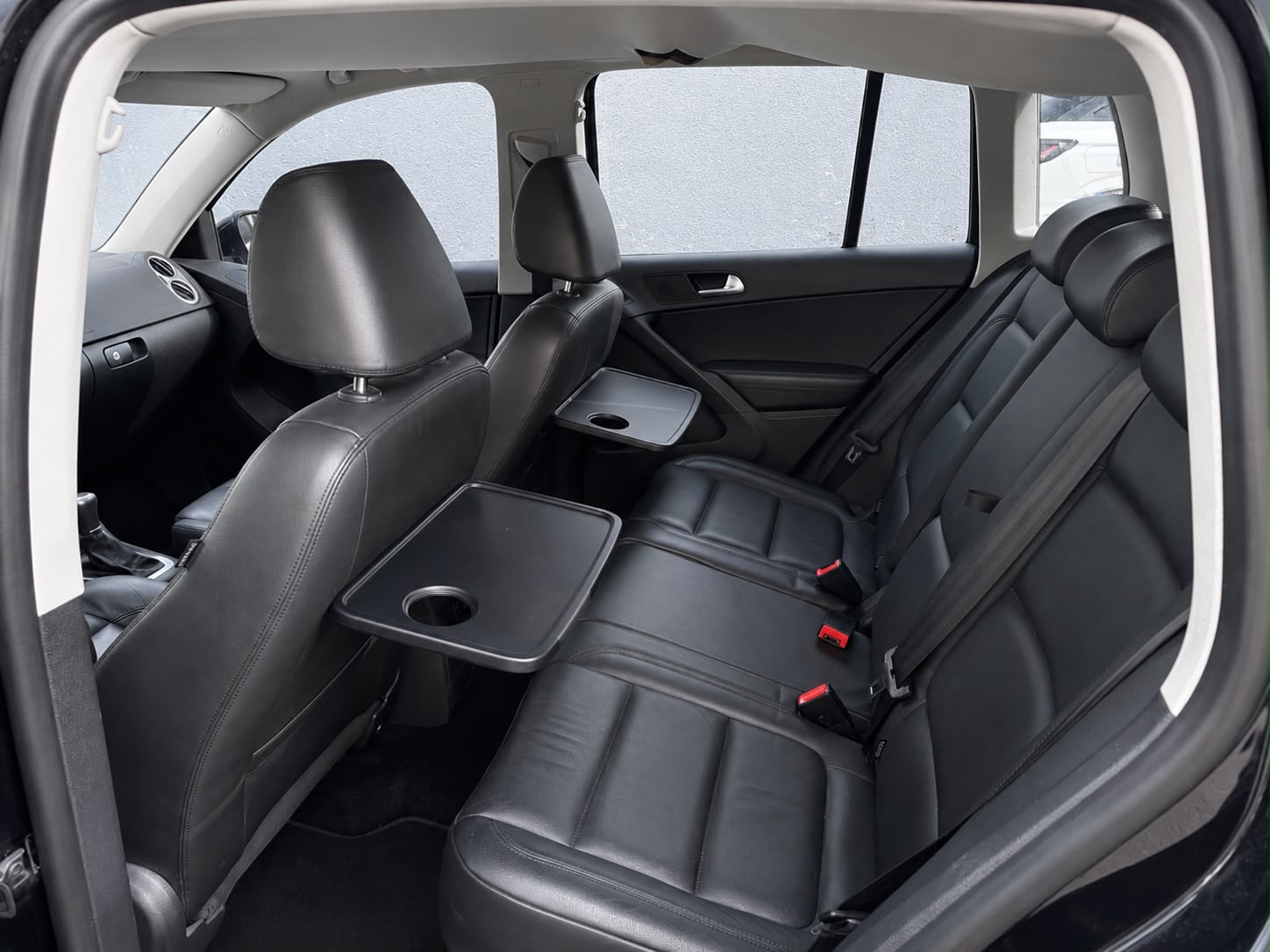 VW Tiguan 2.0 TDI Sport&Style Tiptronic-image-13