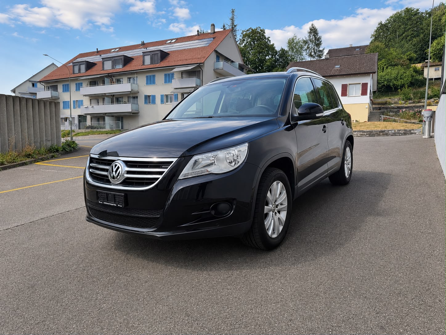 VW Tiguan 2.0 TDI Sport&Style Tiptronic-image-1