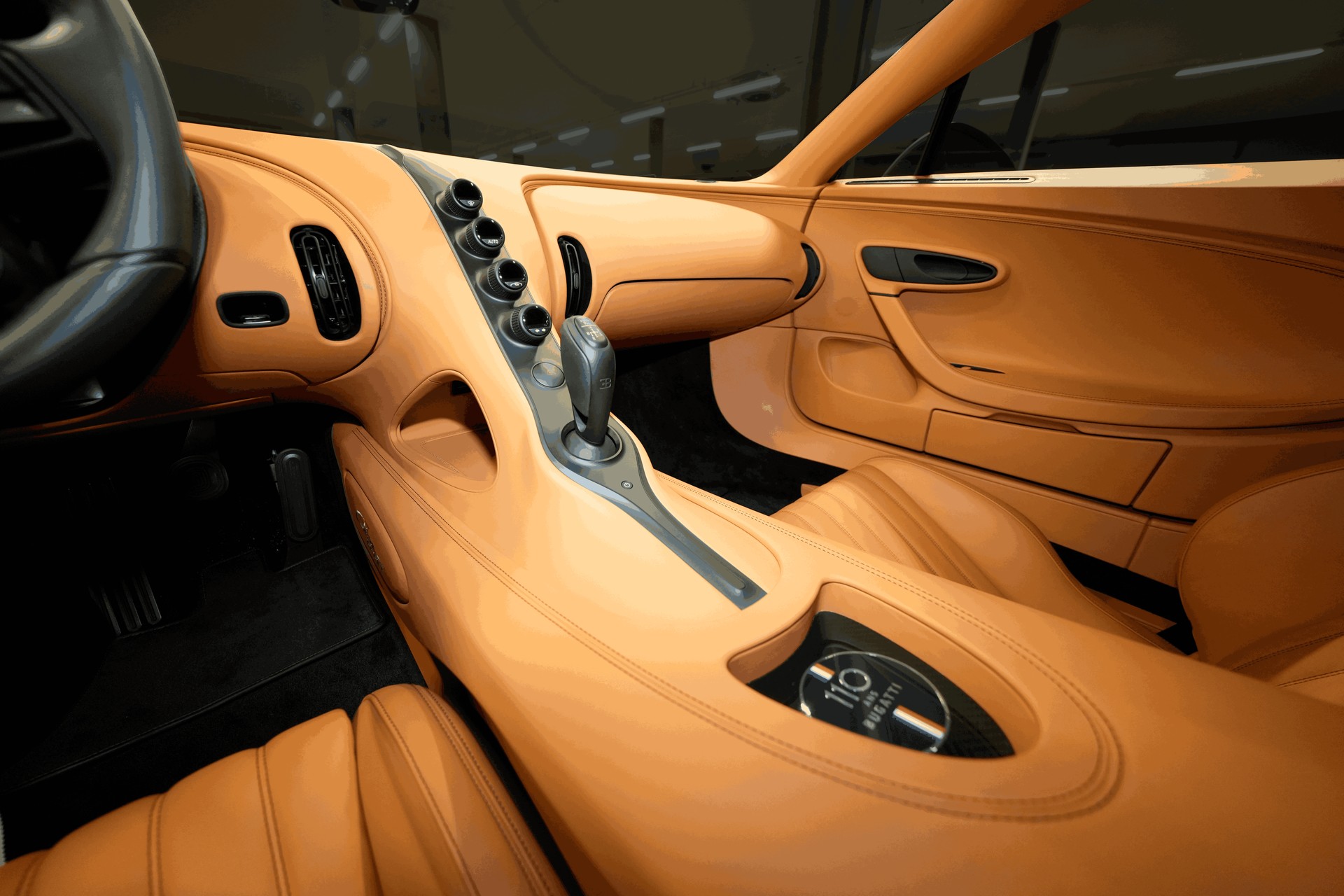 BUGATTI Chiron Sport W16 (CH-Auslieferung / 1'500 PS)-image-5