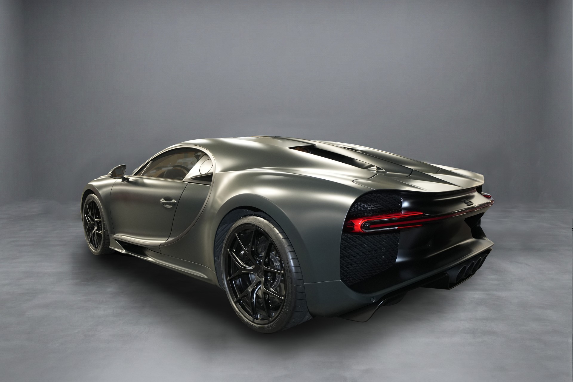 BUGATTI Chiron Sport W16 (CH-Auslieferung / 1'500 PS)-showroom-element-2