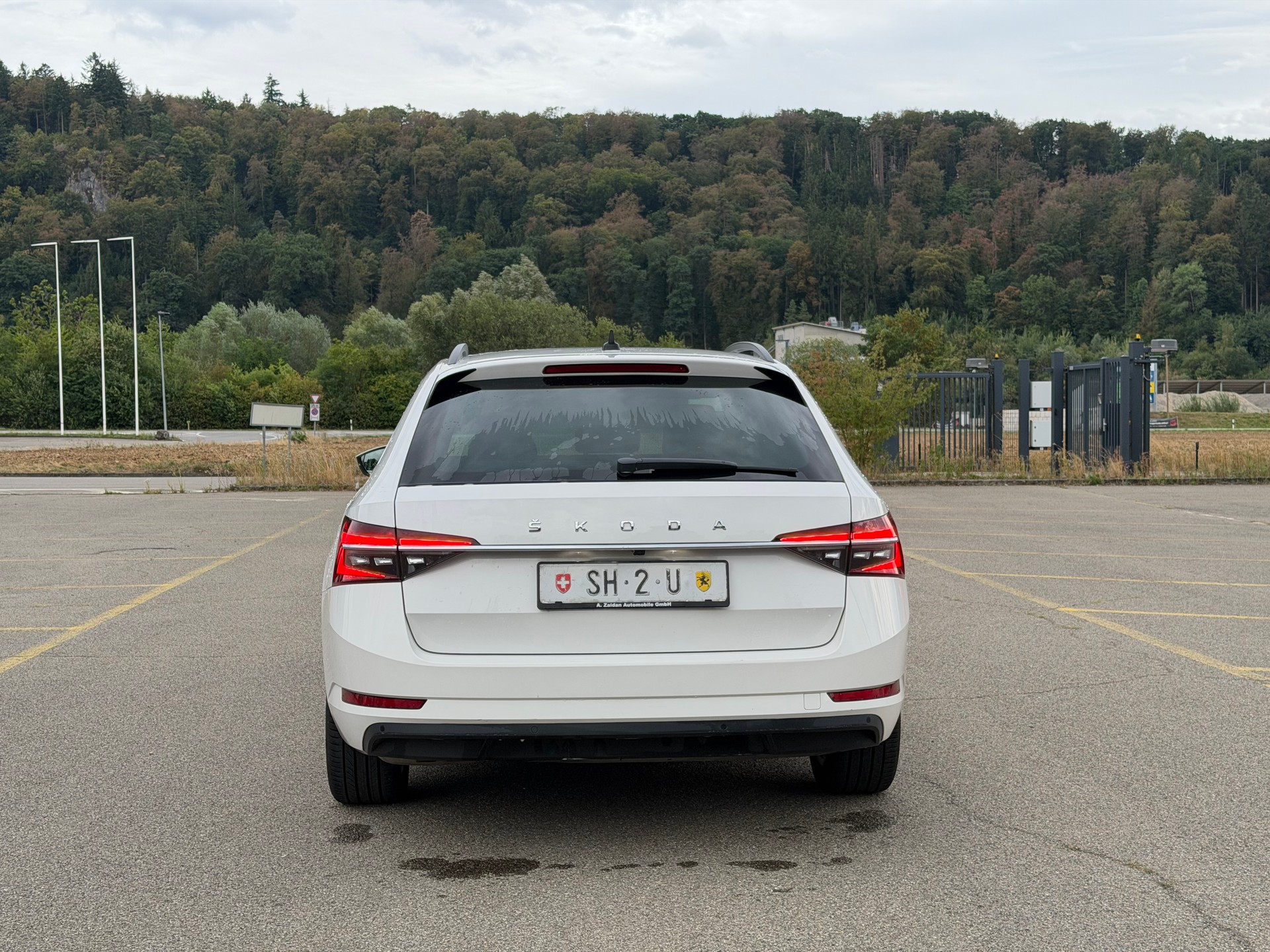 SKODA Superb Combi 2.0 TDi Style 4x4 DSG-image-5
