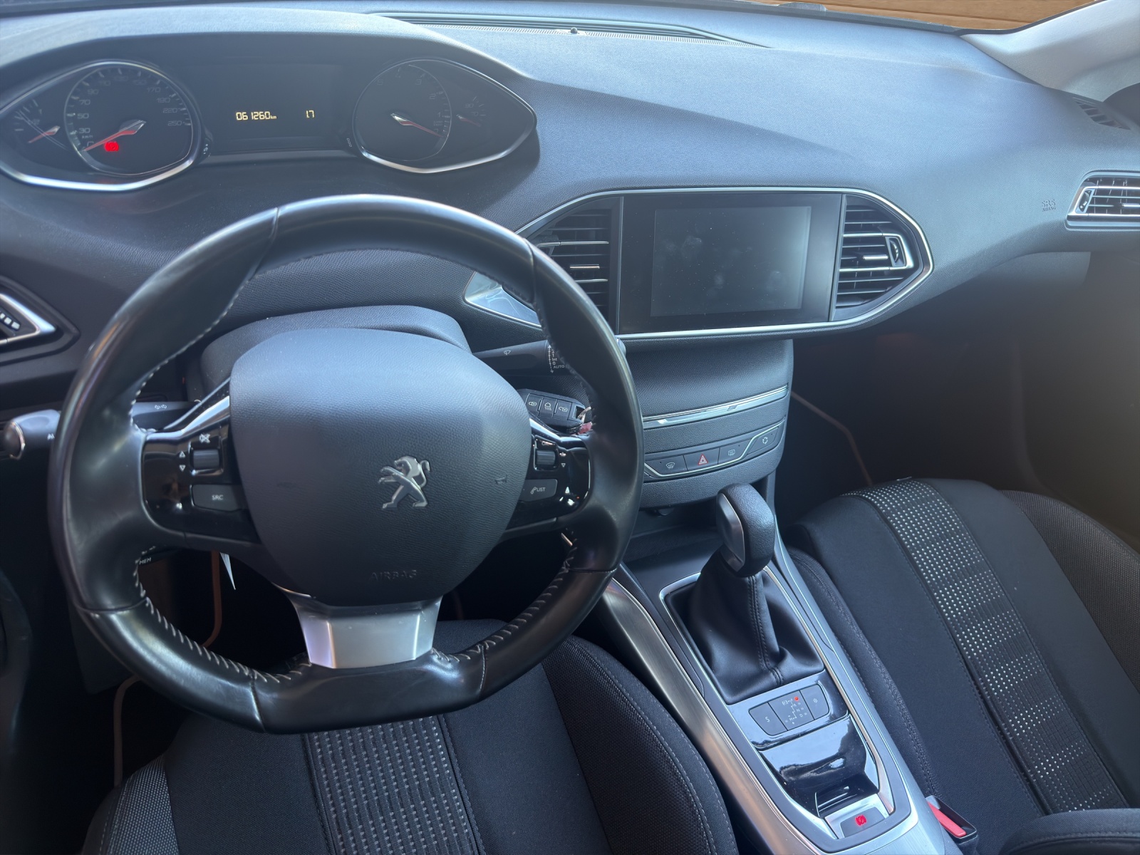 PEUGEOT 308 1.2 THP Active-image-5
